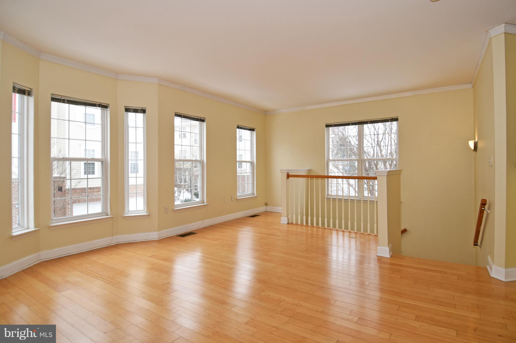 HIGH POINTE AT JEFFERSON PARK - Residential Lease