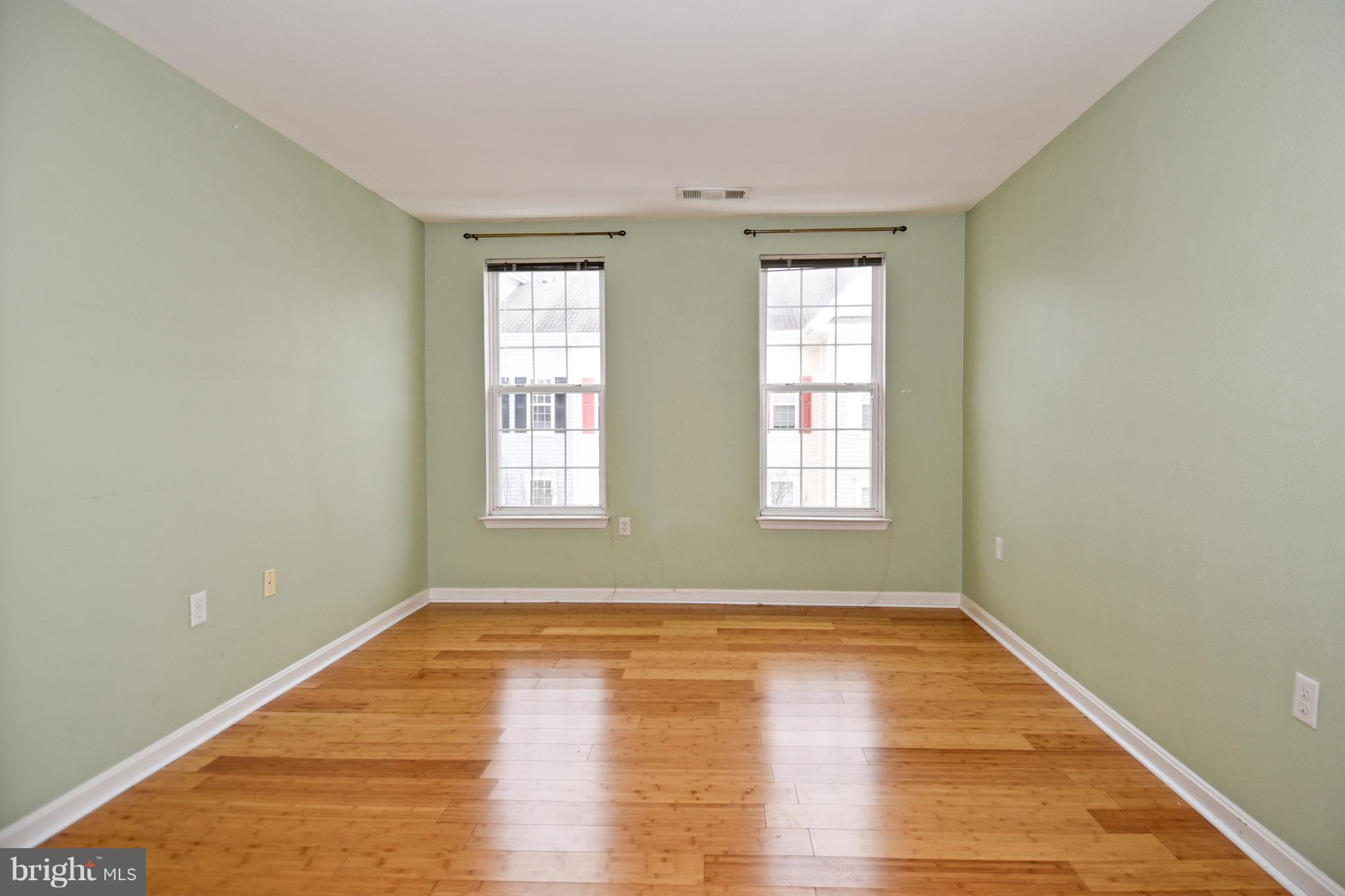 HIGH POINTE AT JEFFERSON PARK - Residential Lease