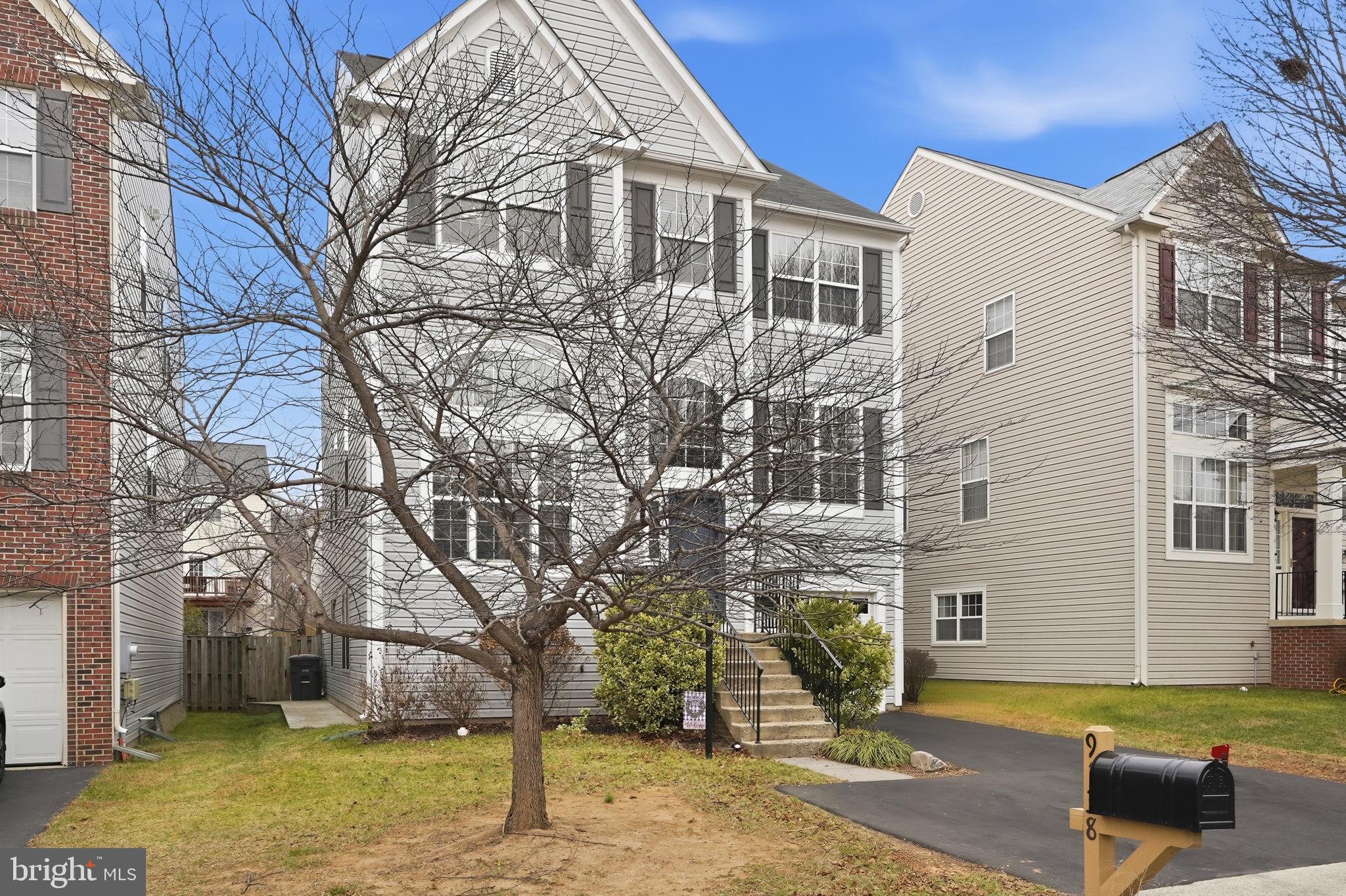 ROSEBERRY - Residential