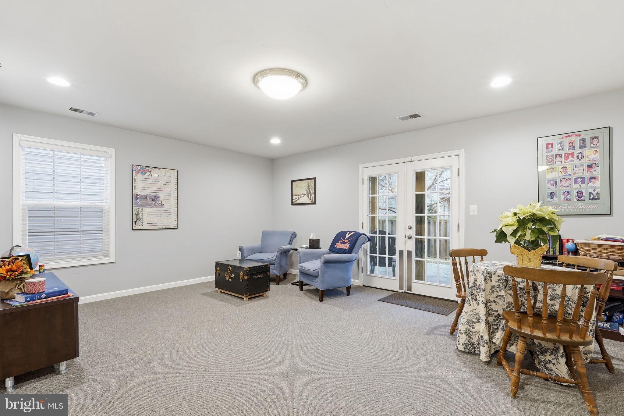 ROSEBERRY - Residential