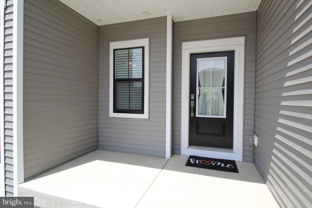 Photo of 12 Umbrell Dr, EAGLEVILLE, PA 19403 (MLS # PAMC2166418)