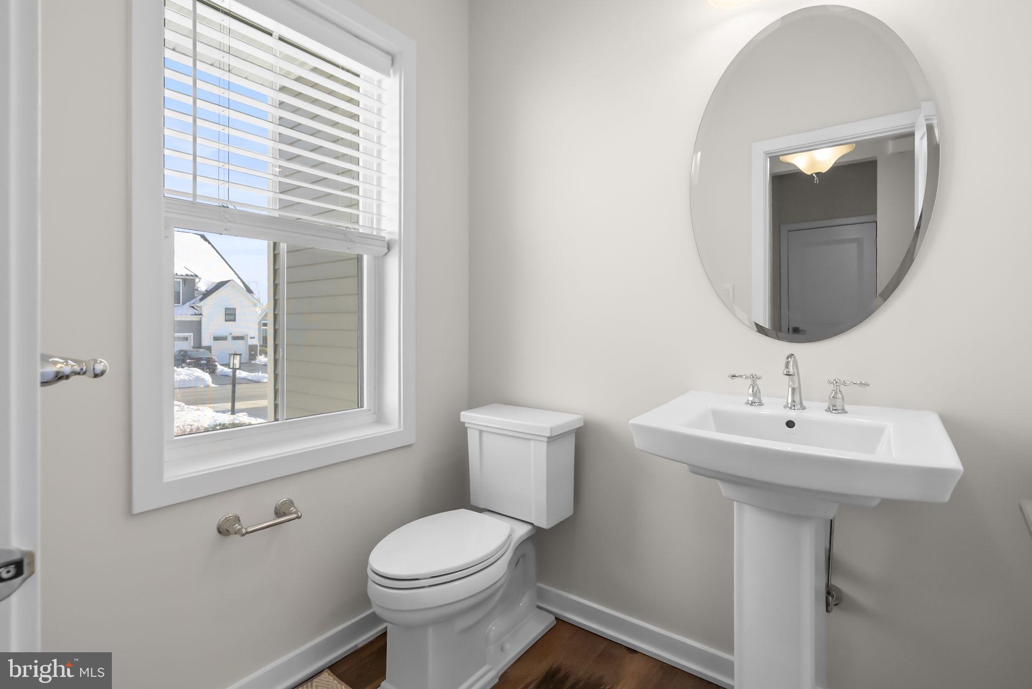 RESERVE AT CENTER SQUARE - Residential