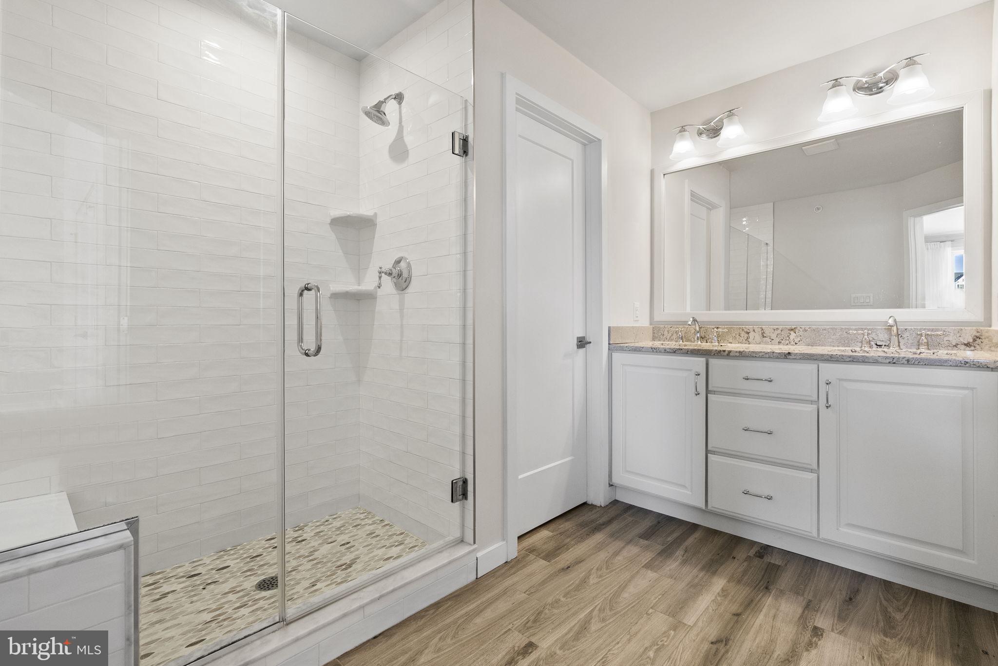 RESERVE AT CENTER SQUARE - Residential