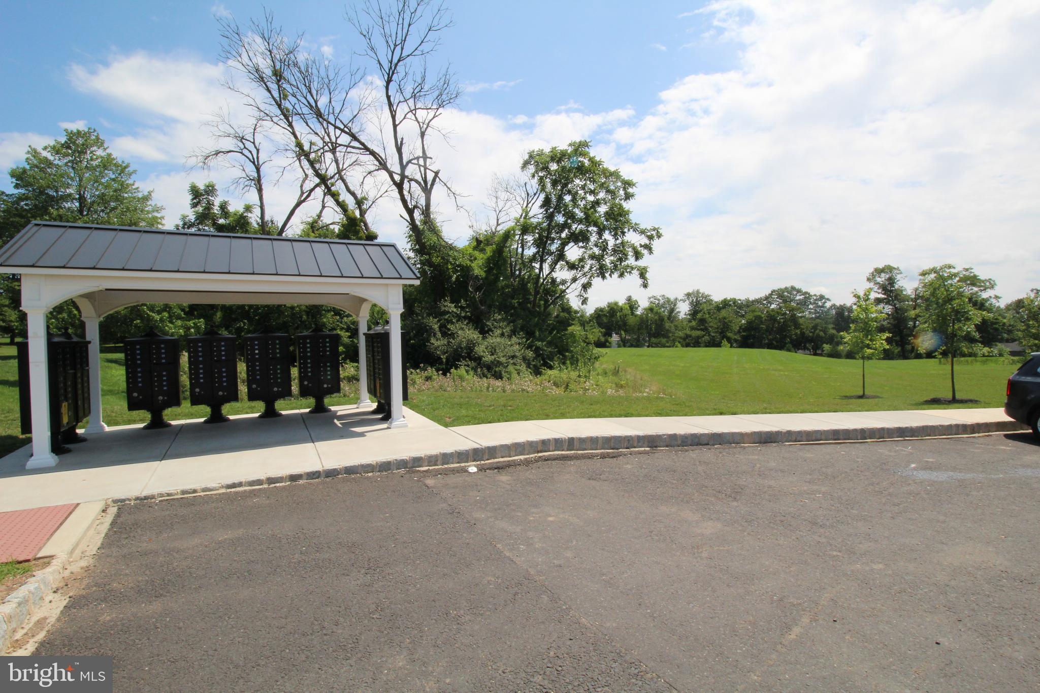 RESERVE AT CENTER SQUARE - Residential