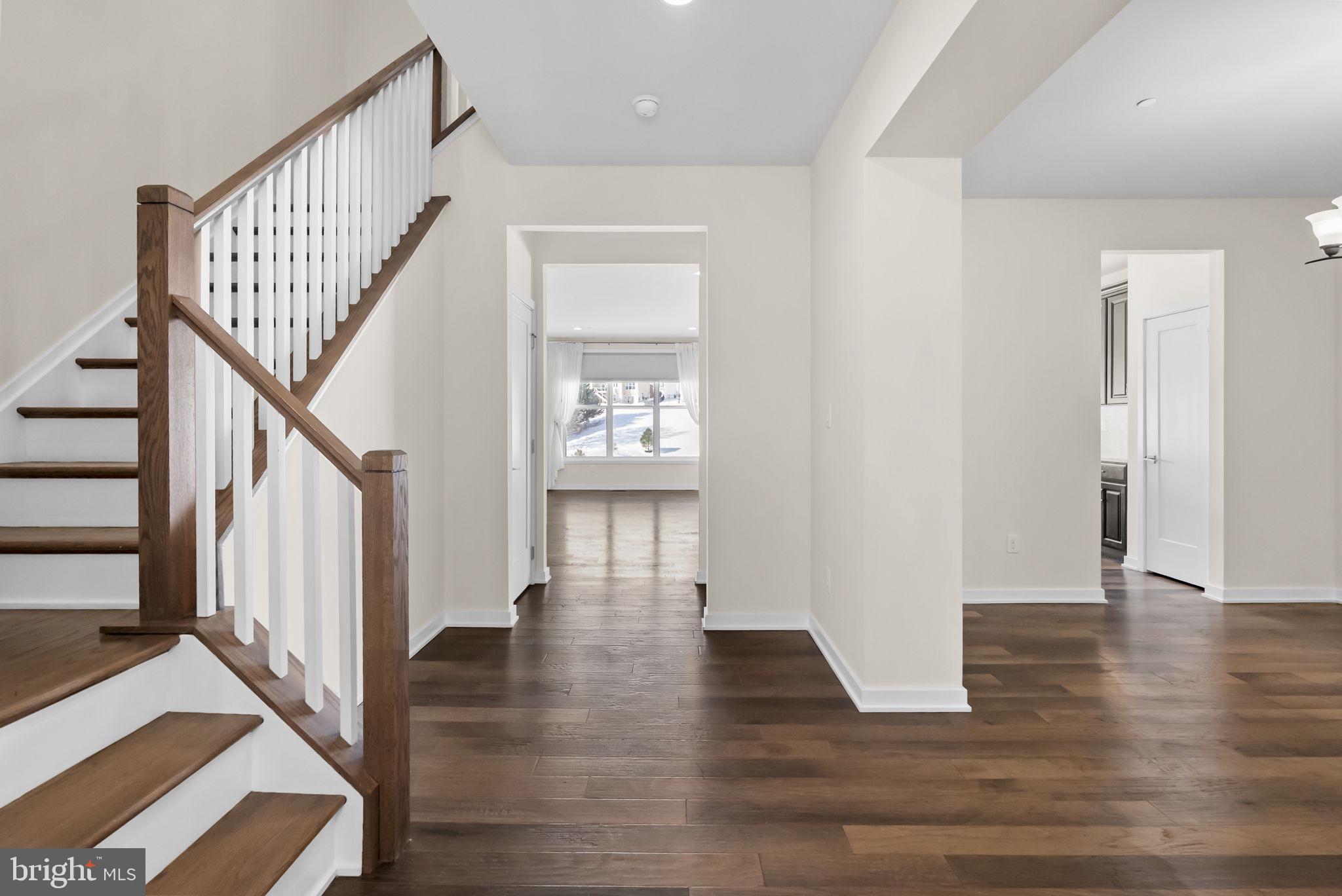 RESERVE AT CENTER SQUARE - Residential