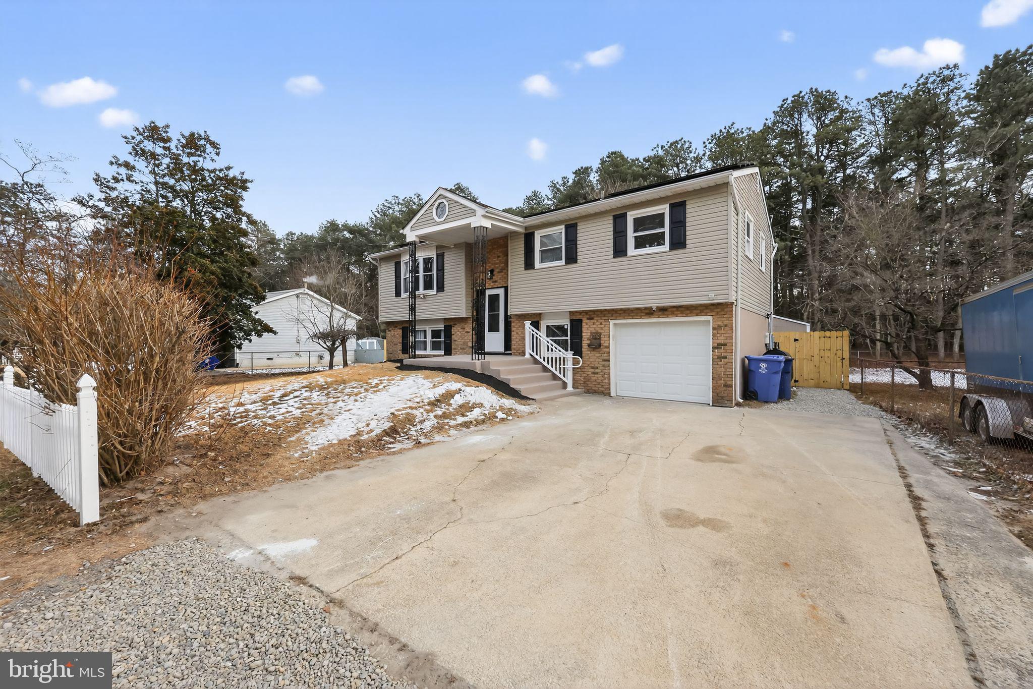1710 RED FEATHER TRAIL