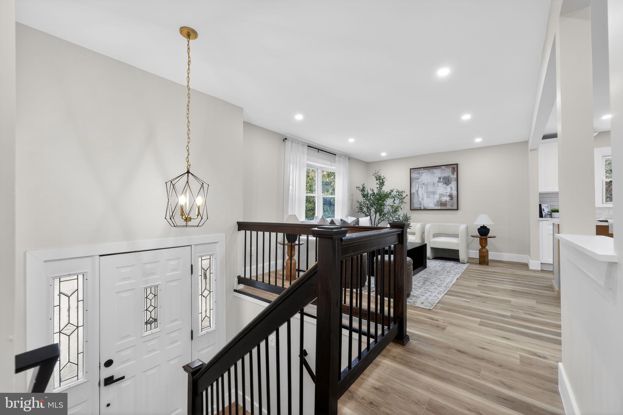 1710 RED FEATHER TRAIL