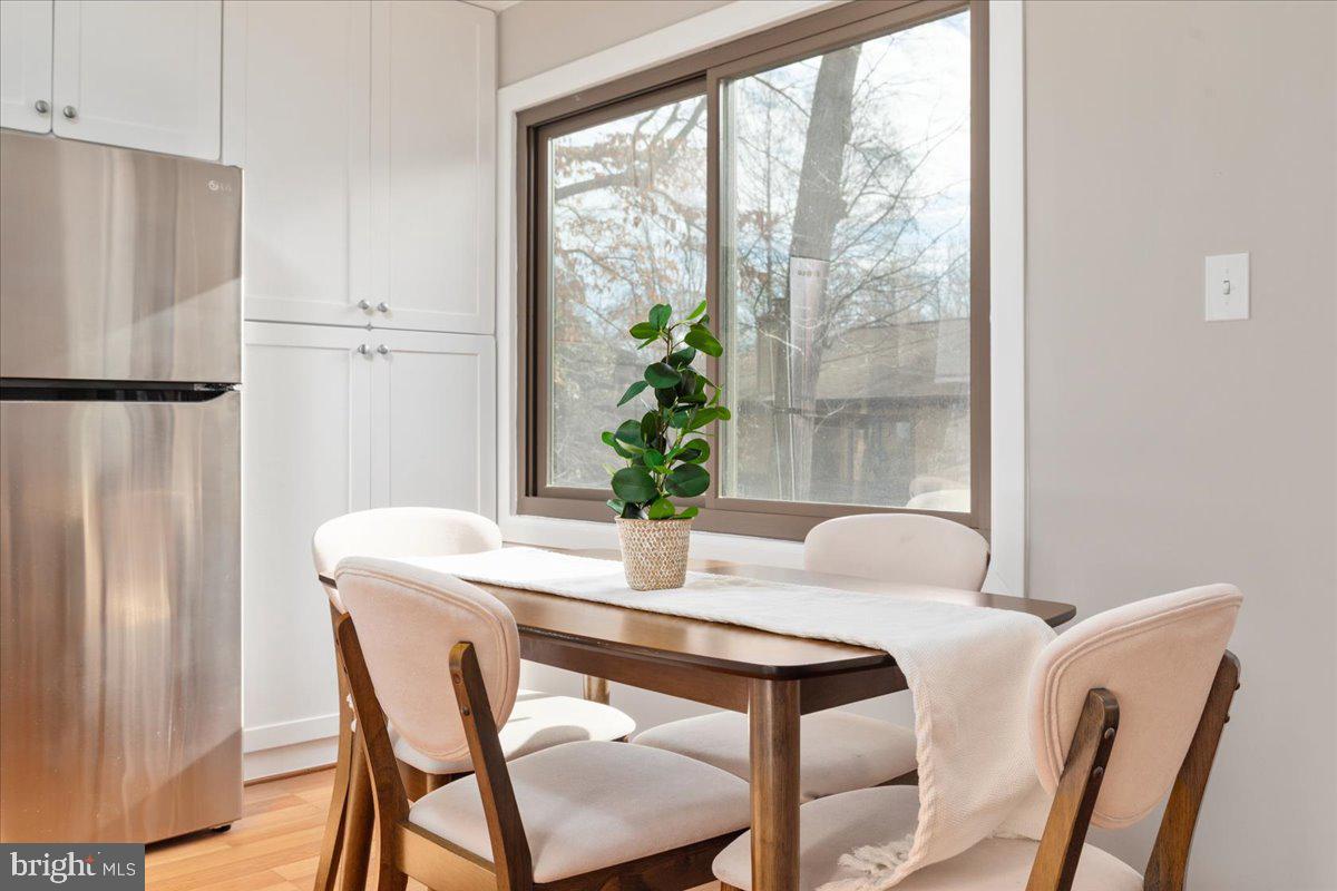 SIGNAL HILL - Residential