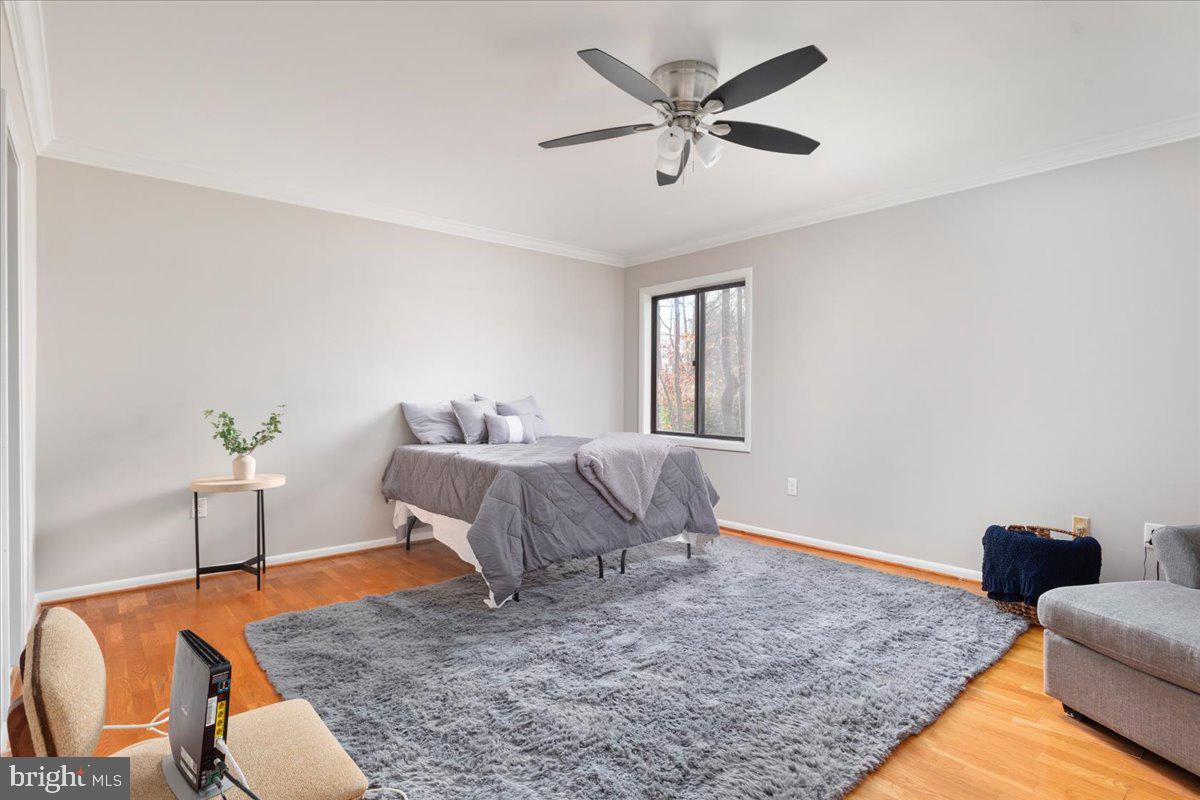 SIGNAL HILL - Residential