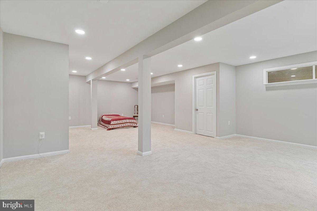 SIGNAL HILL - Residential