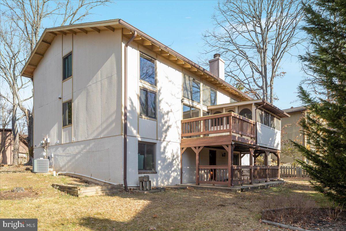 SIGNAL HILL - Residential