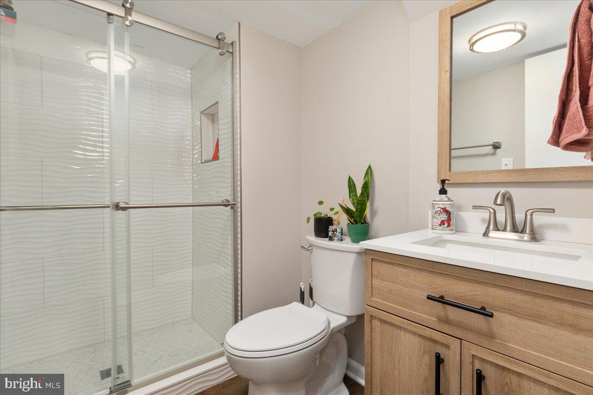 SIGNAL HILL - Residential