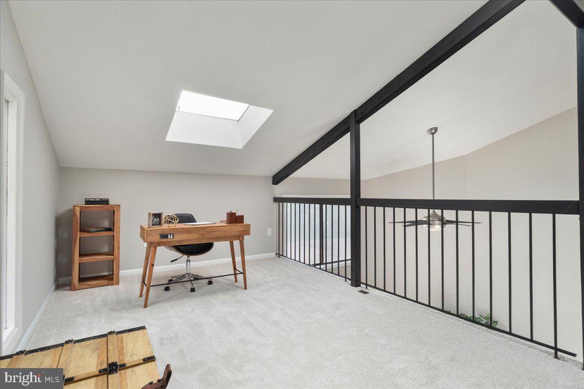 SIGNAL HILL - Residential