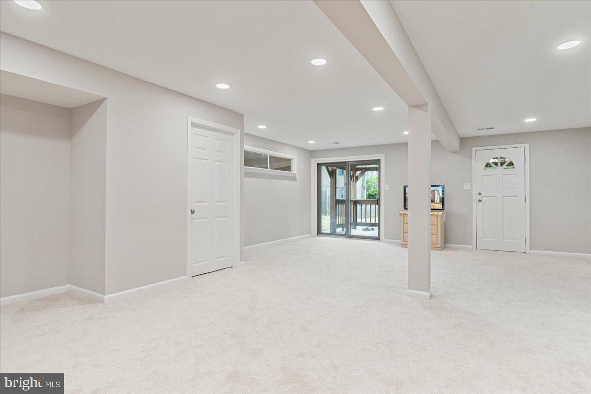 SIGNAL HILL - Residential