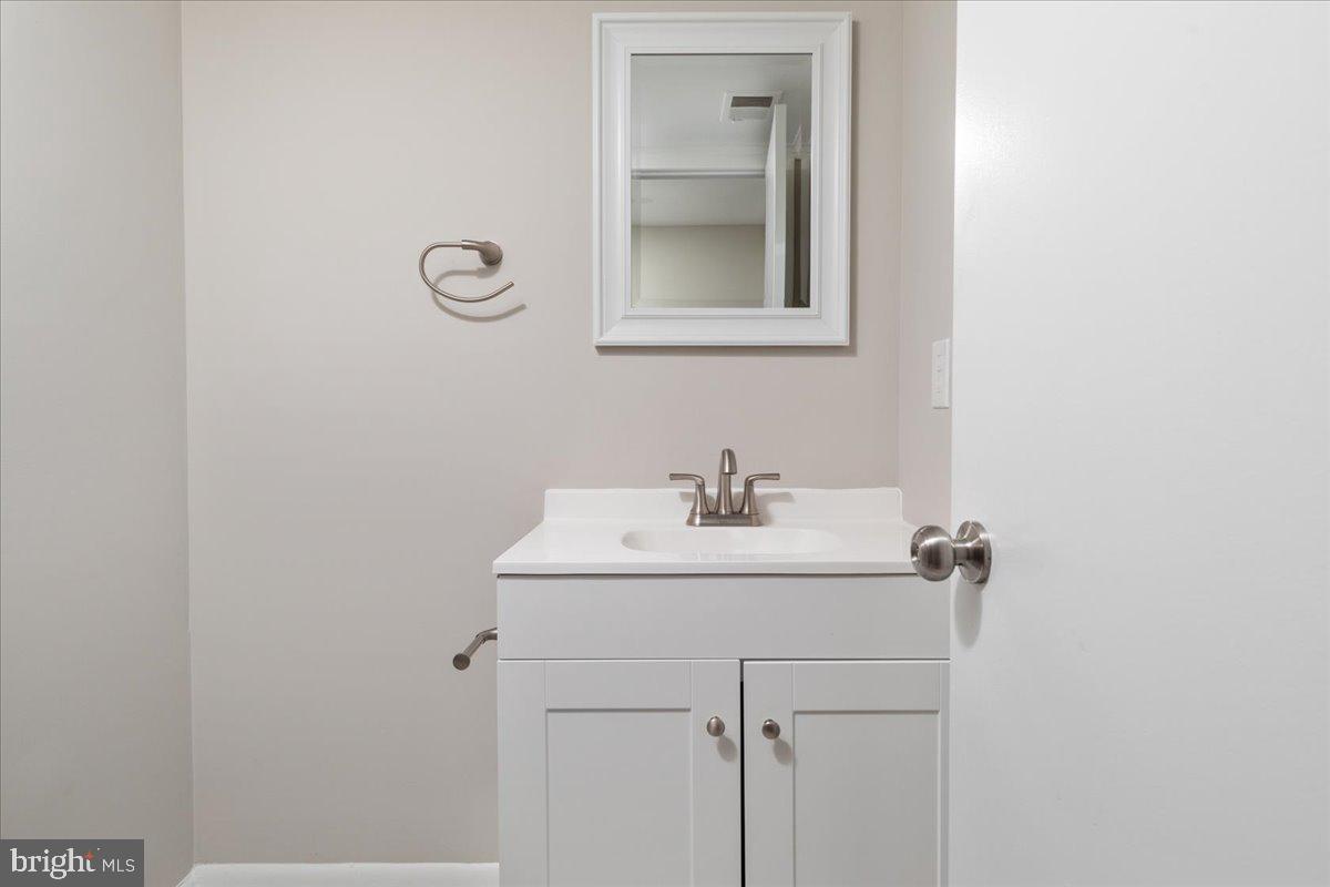 SIGNAL HILL - Residential