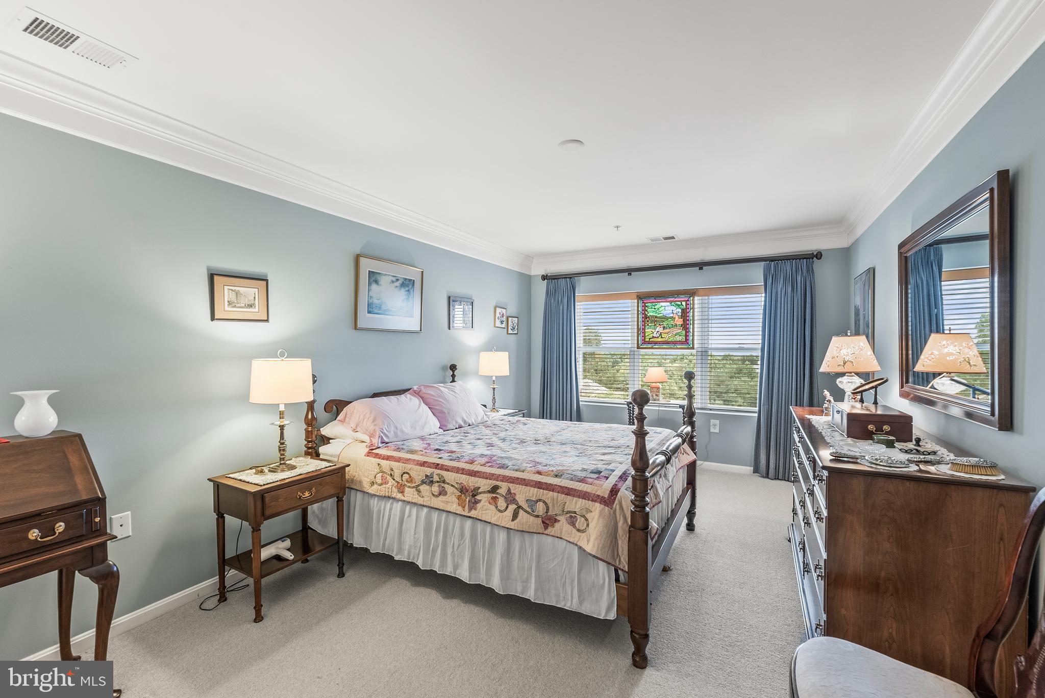 ROUNDWOOD RIDGE - Residential