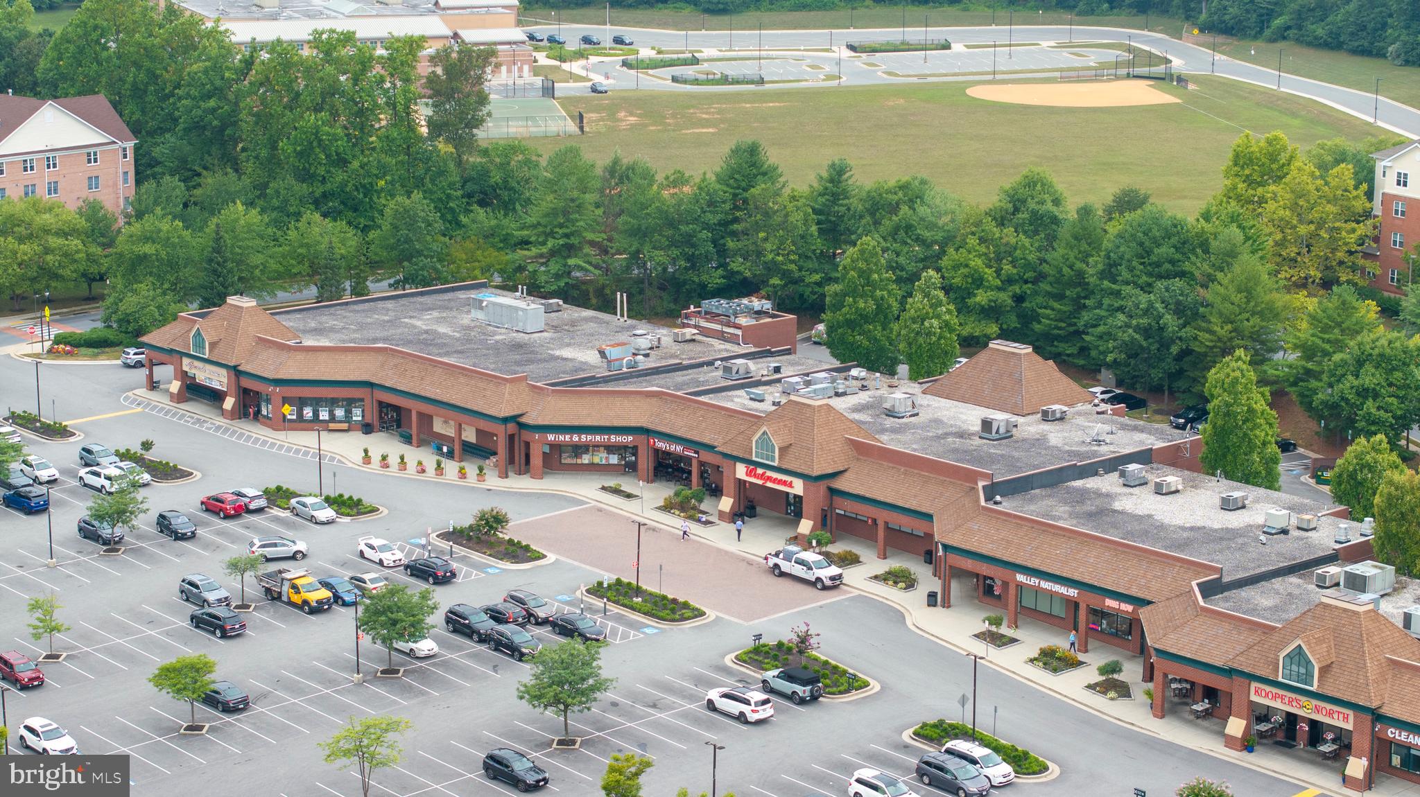 ROUNDWOOD RIDGE - Residential