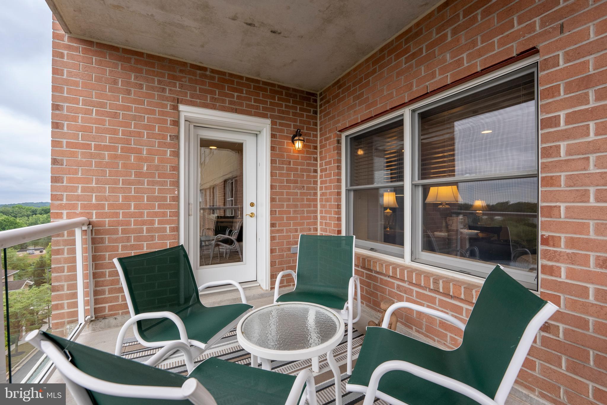 ROUNDWOOD RIDGE - Residential