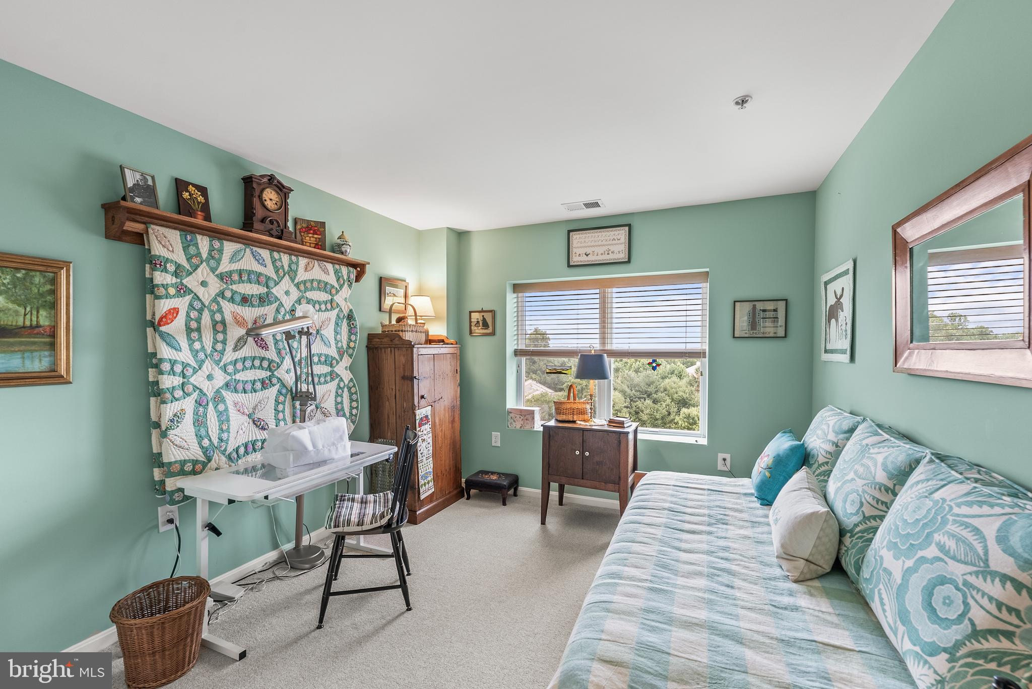 ROUNDWOOD RIDGE - Residential