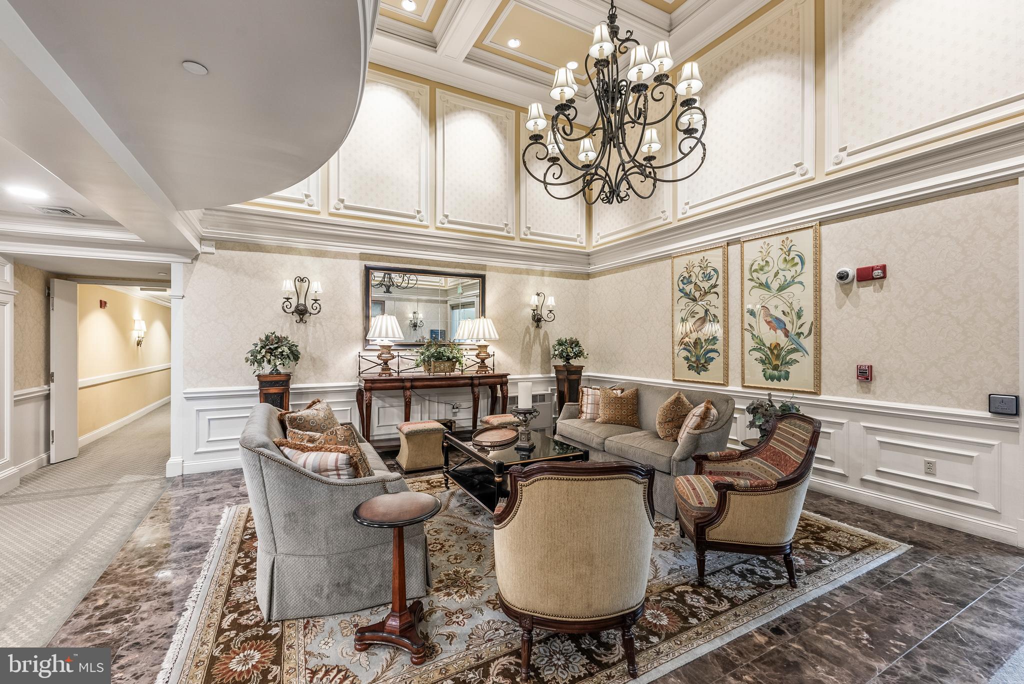 ROUNDWOOD RIDGE - Residential