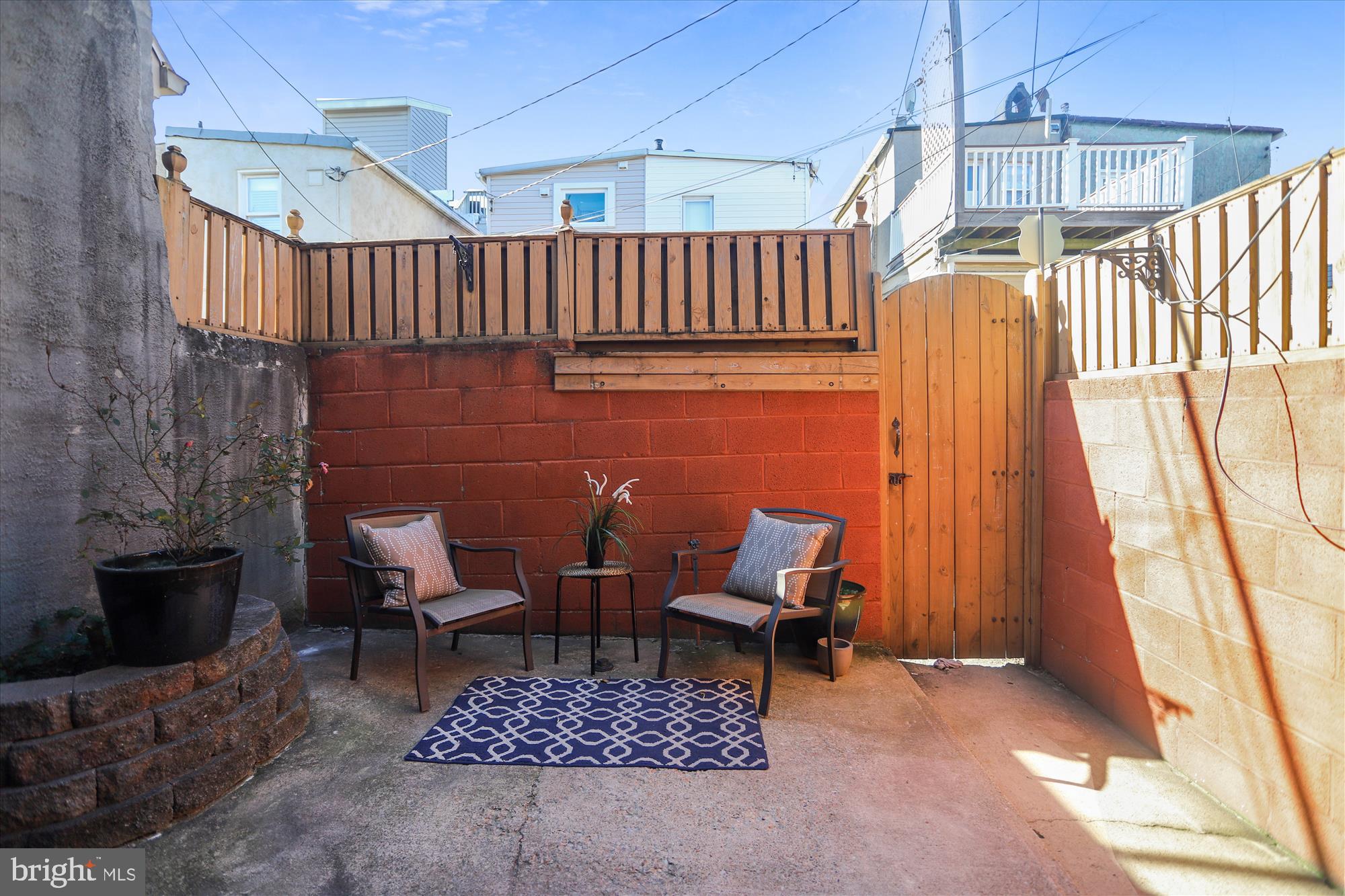 CANTON - Residential