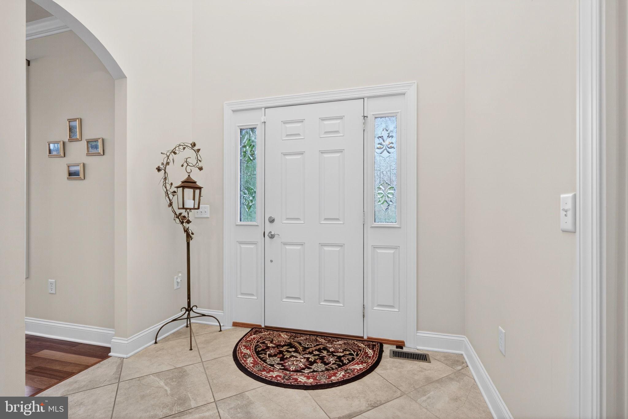 5140 JENNIFER CIRCLE