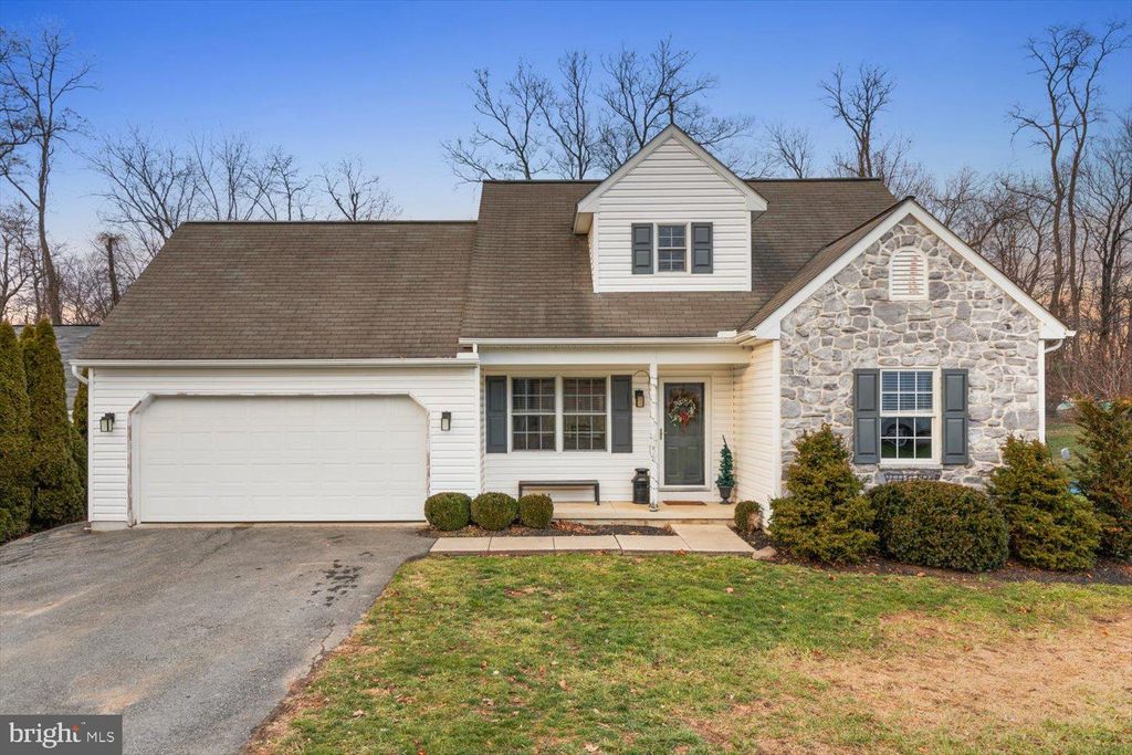 Photo of 28 Elizabeth Street, Washington Boro, PA 17582 (MLS # PALA2044880)