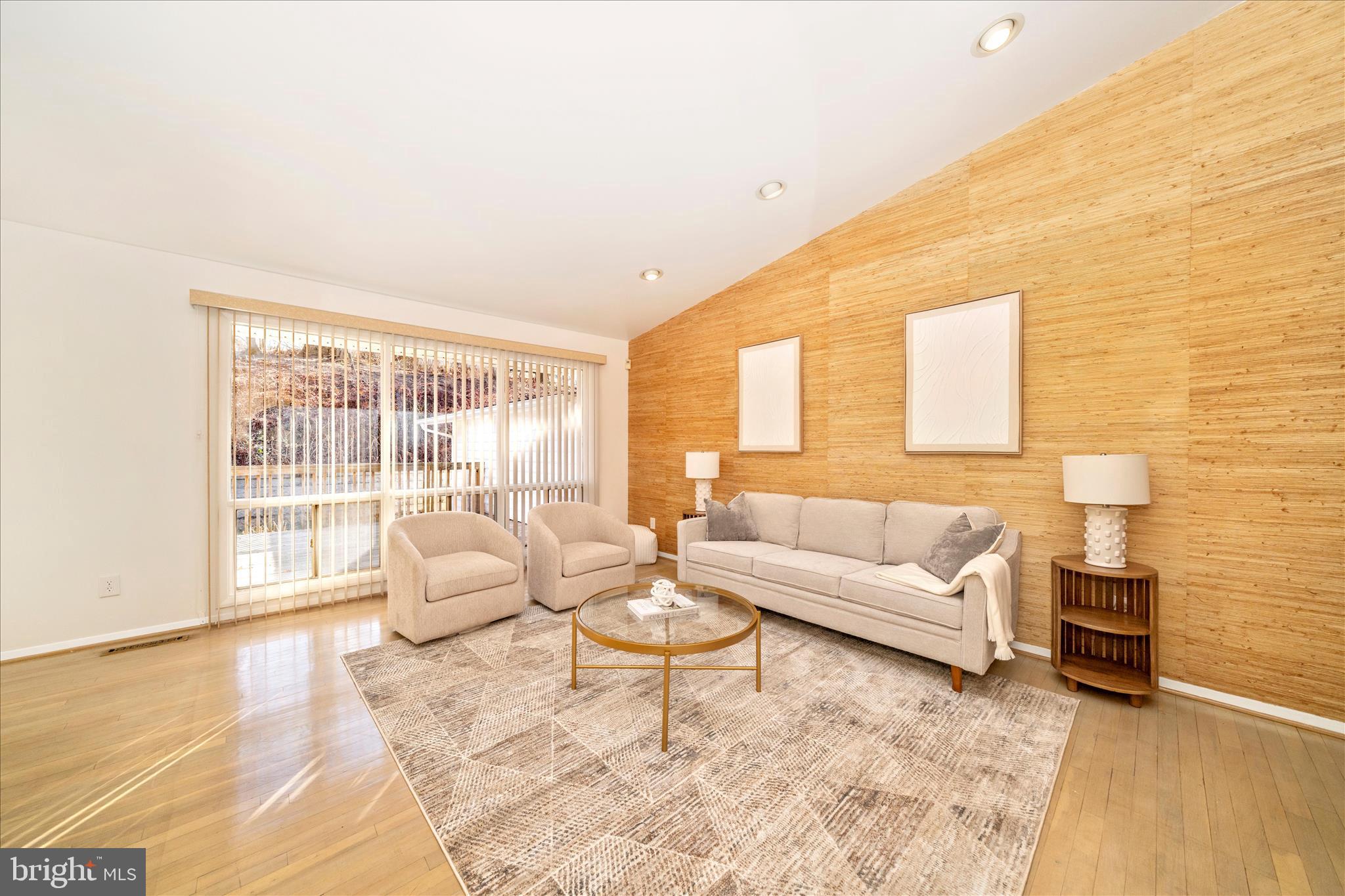 OLD COURT ESTATES - Residential