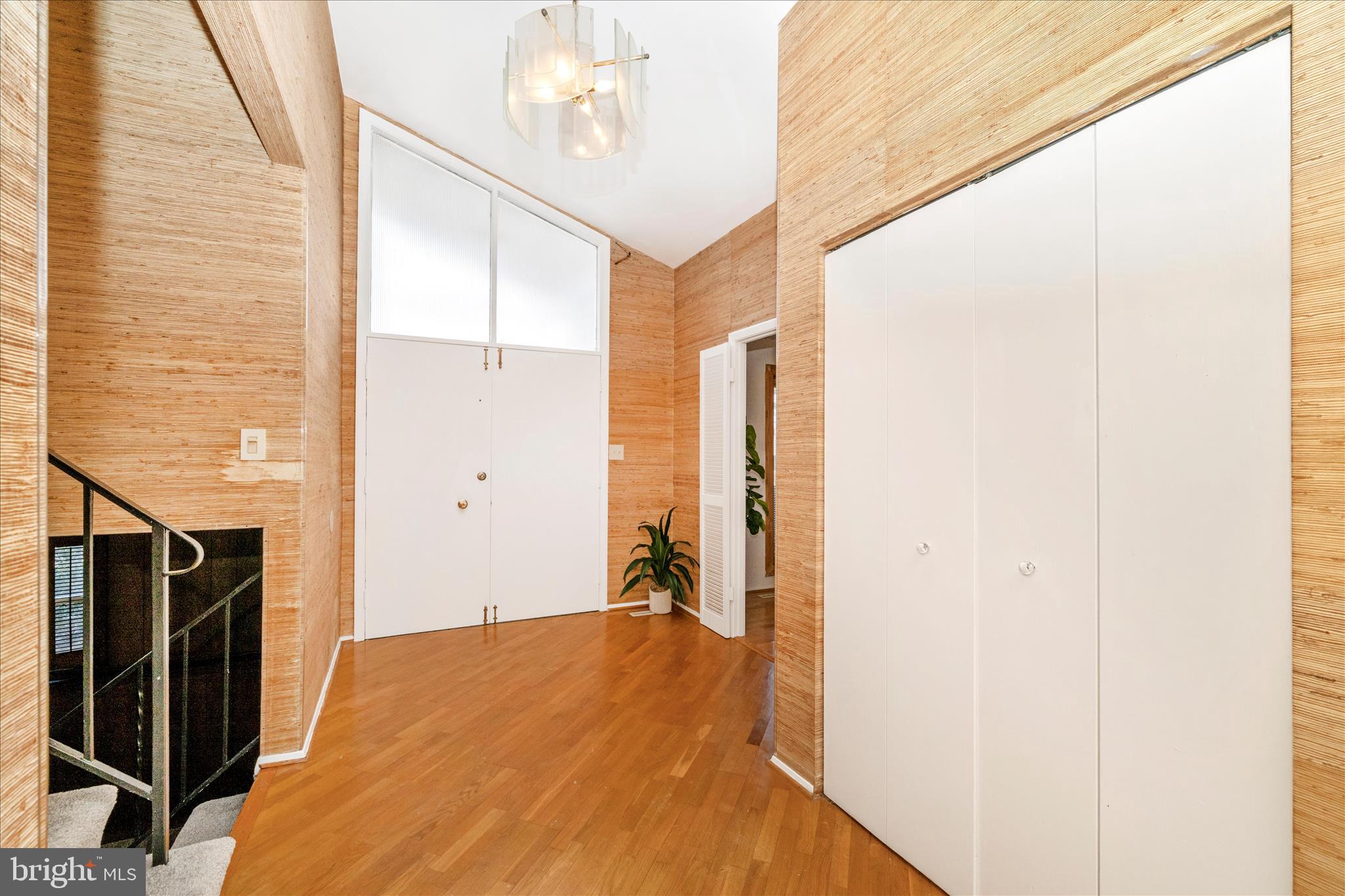 OLD COURT ESTATES - Residential