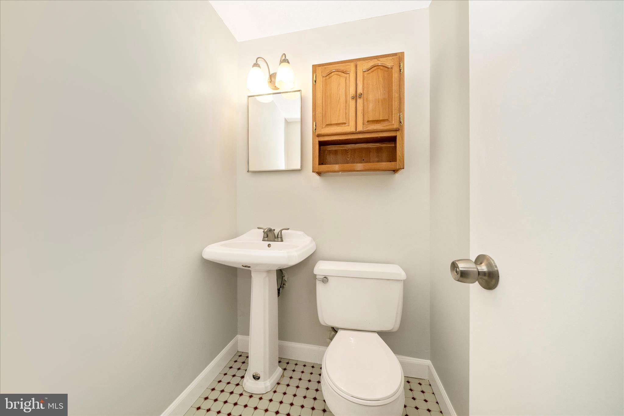 OLD COURT ESTATES - Residential