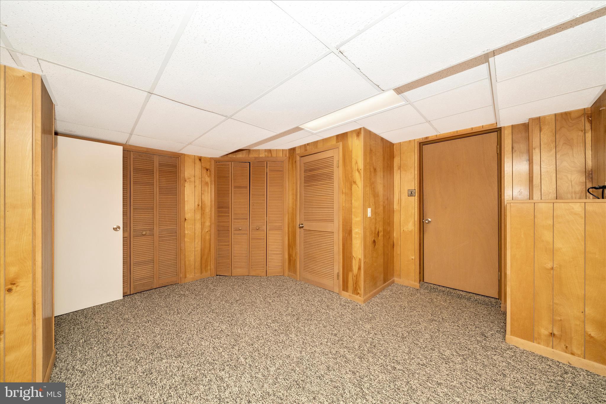 OLD COURT ESTATES - Residential