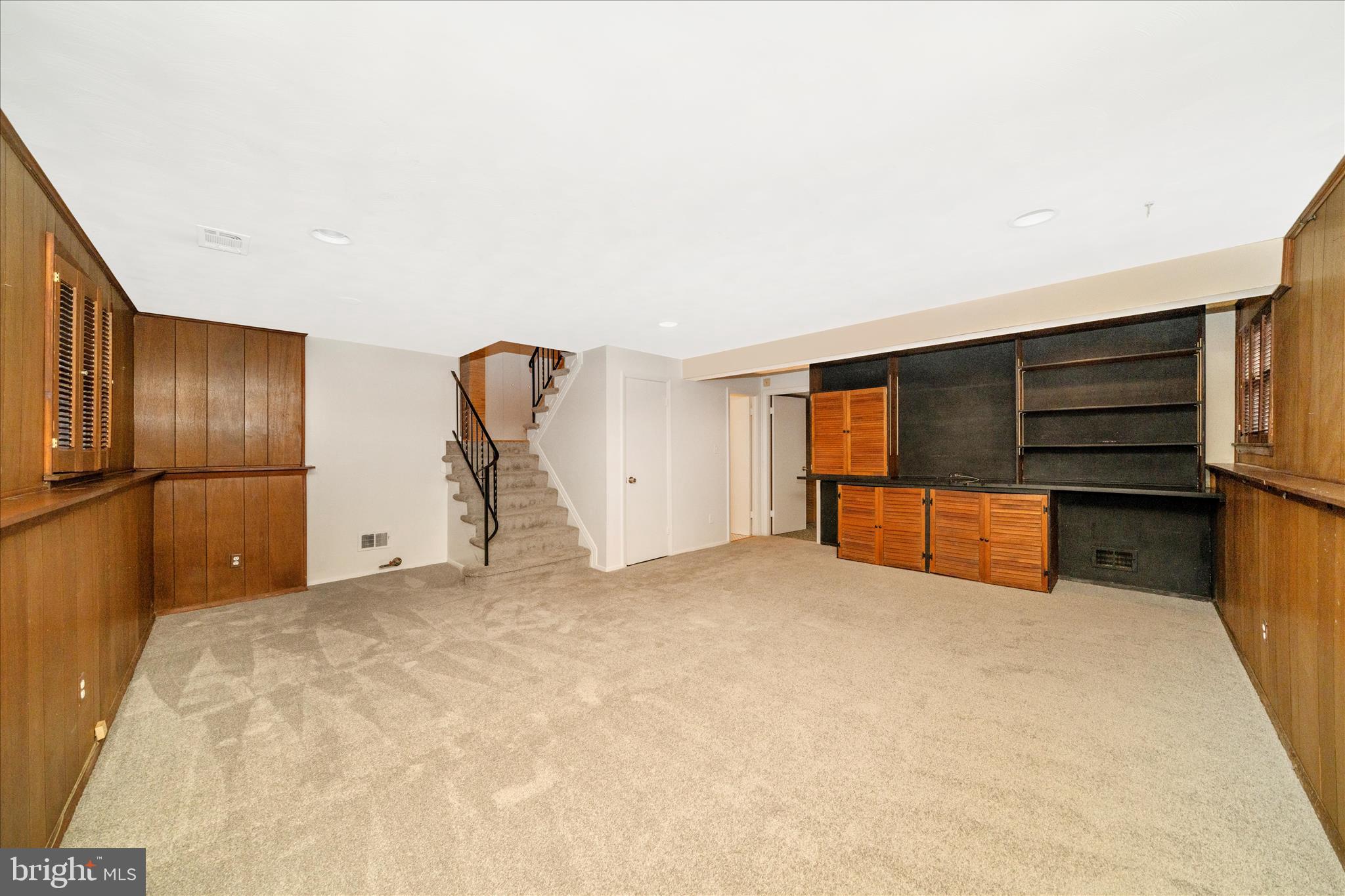 OLD COURT ESTATES - Residential