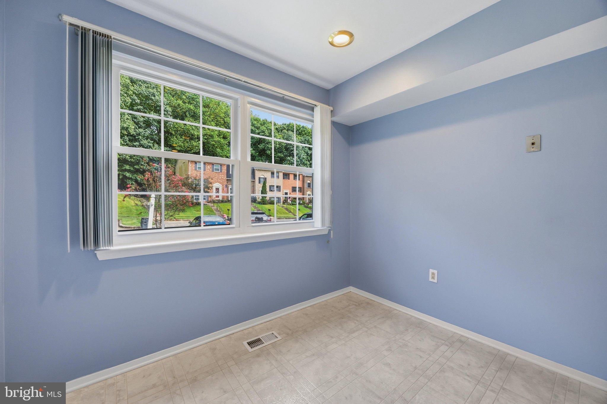 50 OAK SHADOWS COURT