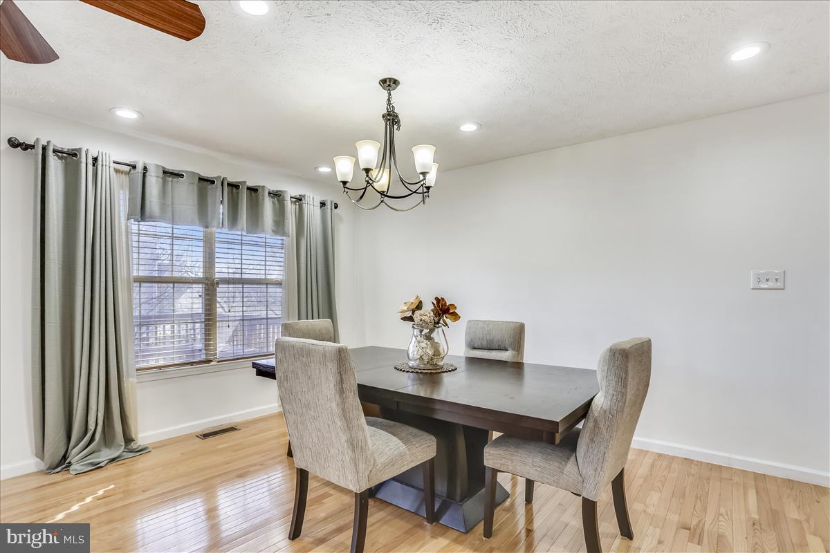 DORCHESTER - Residential