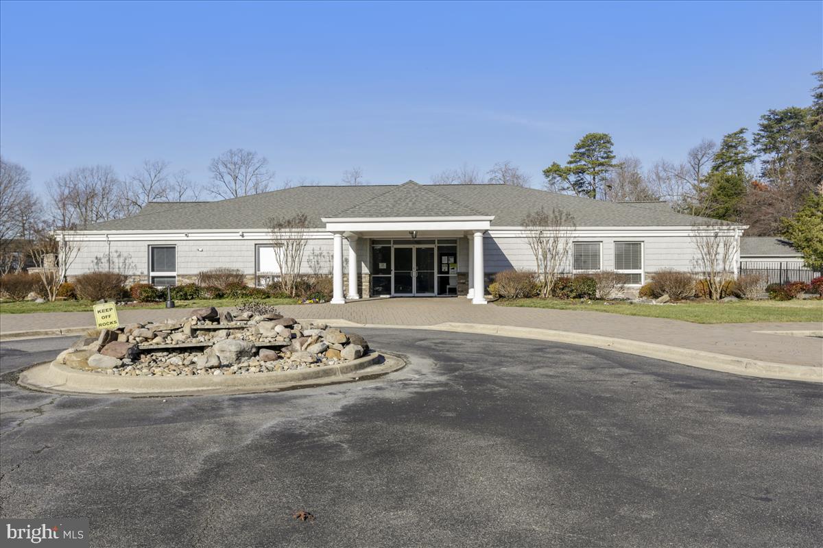 DORCHESTER - Residential