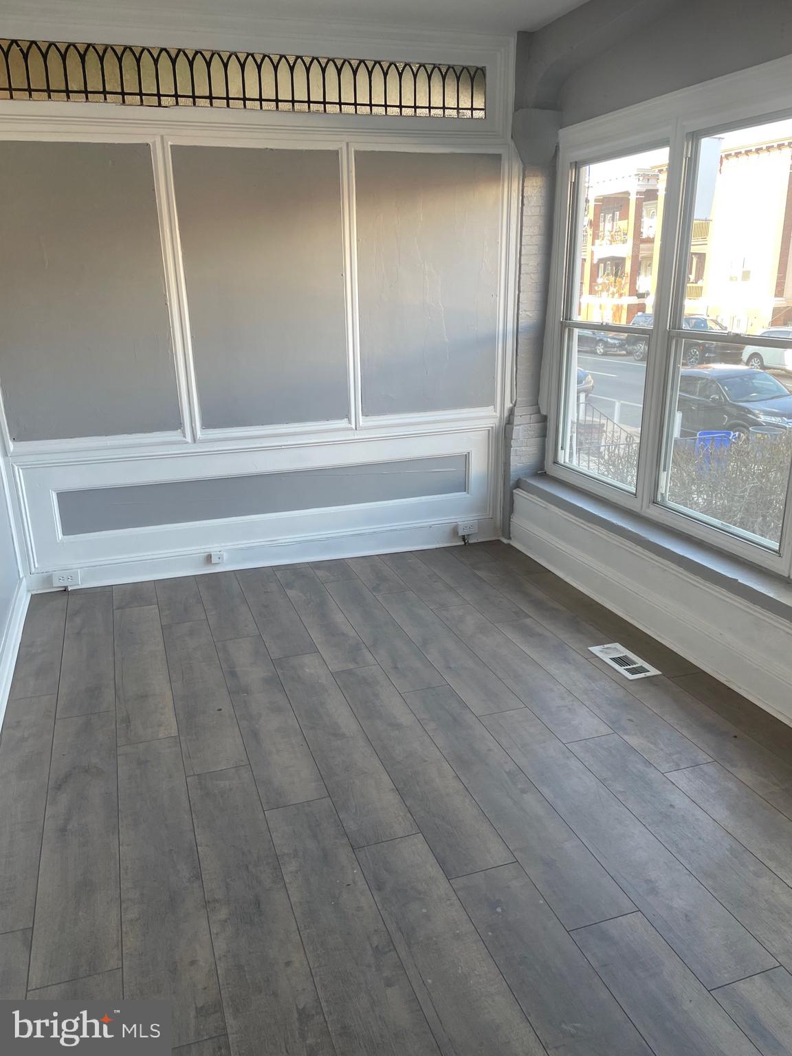 UNIVERSITY CITY - Residential Lease