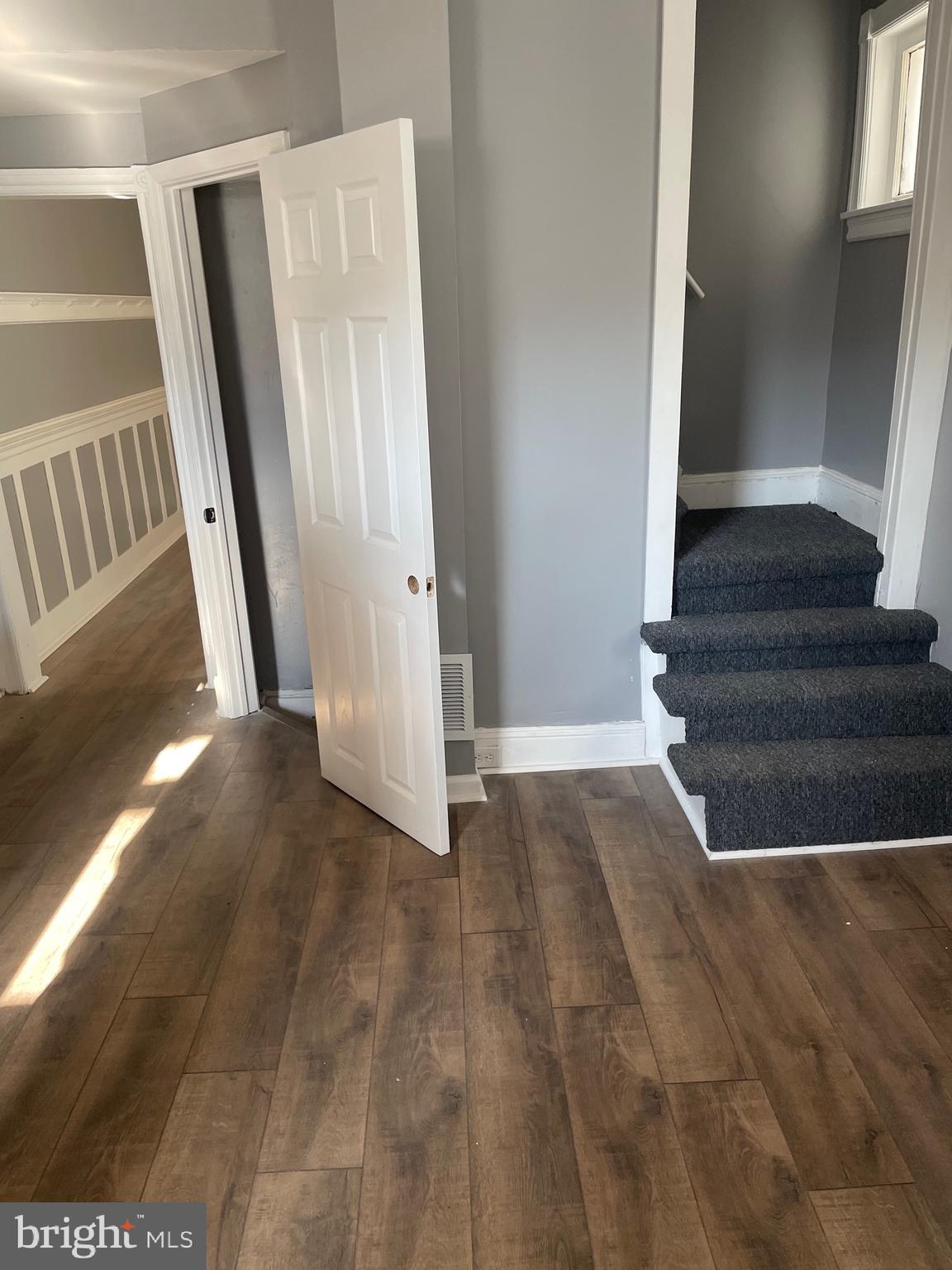 UNIVERSITY CITY - Residential Lease