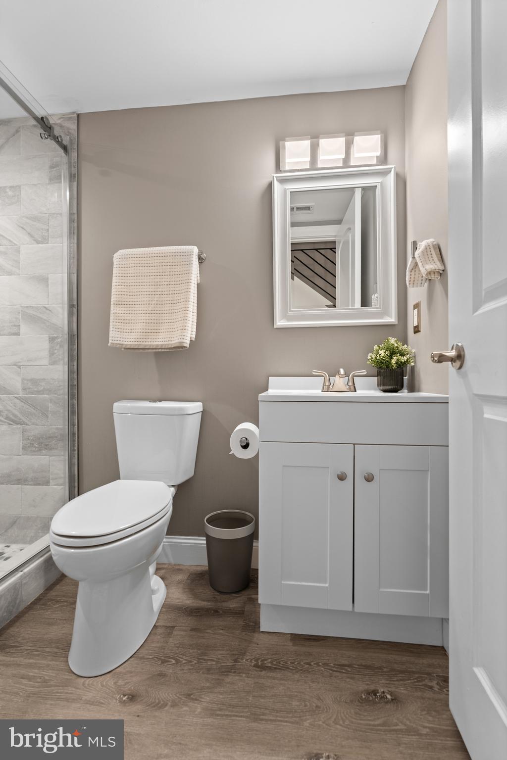 BELMONT - Residential