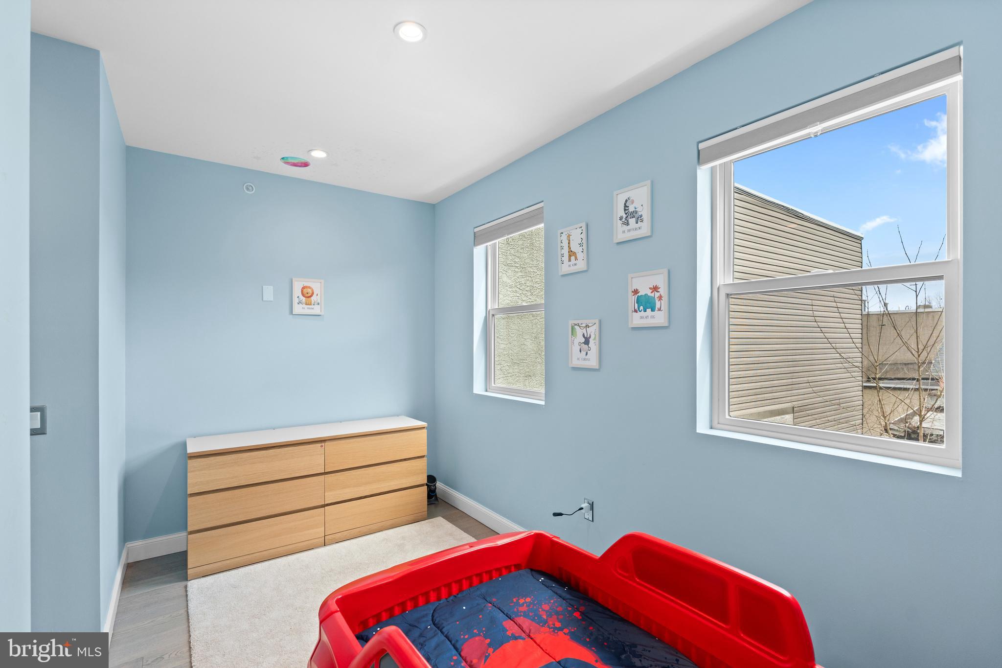 BELMONT - Residential