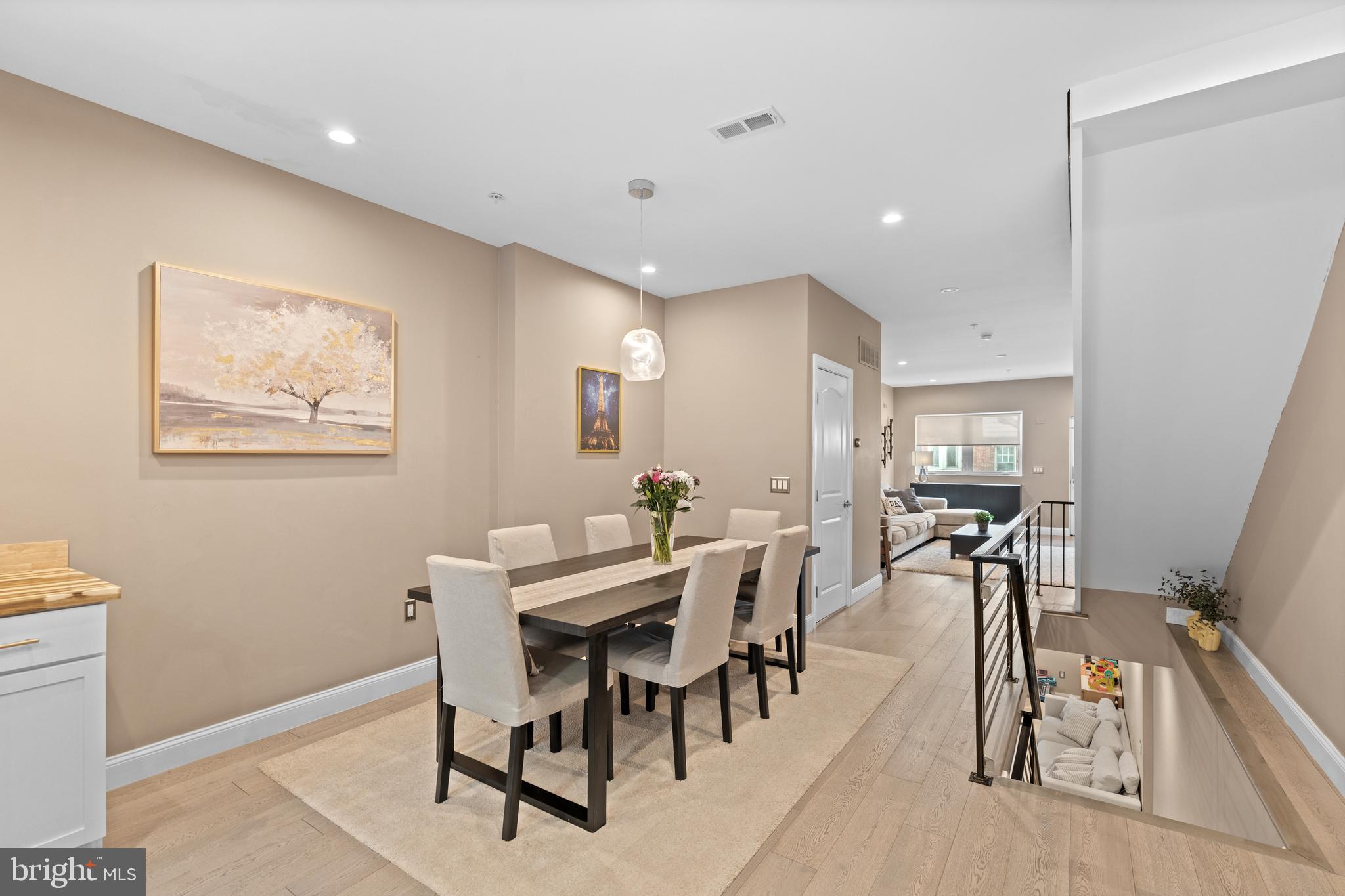 BELMONT - Residential