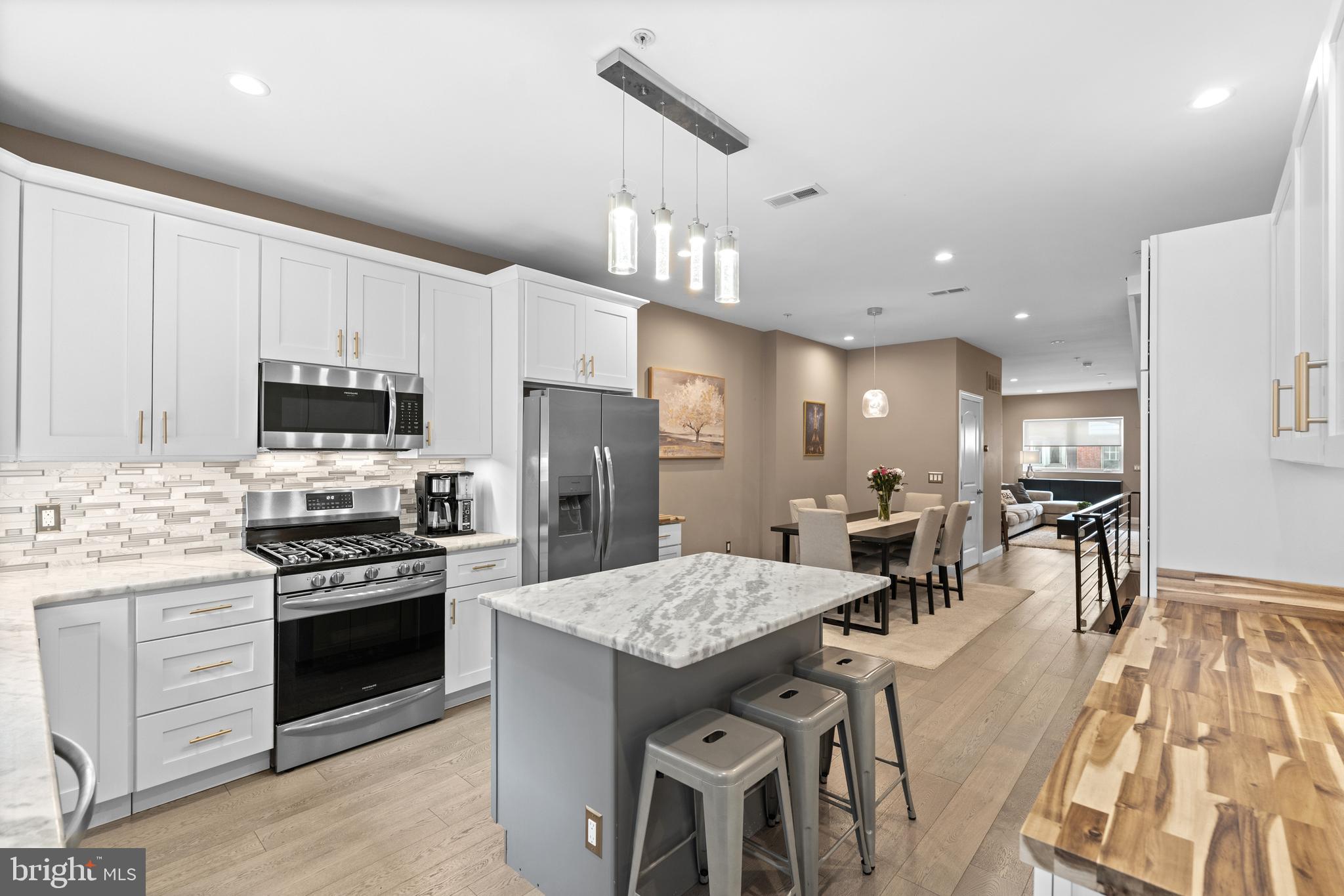 BELMONT - Residential