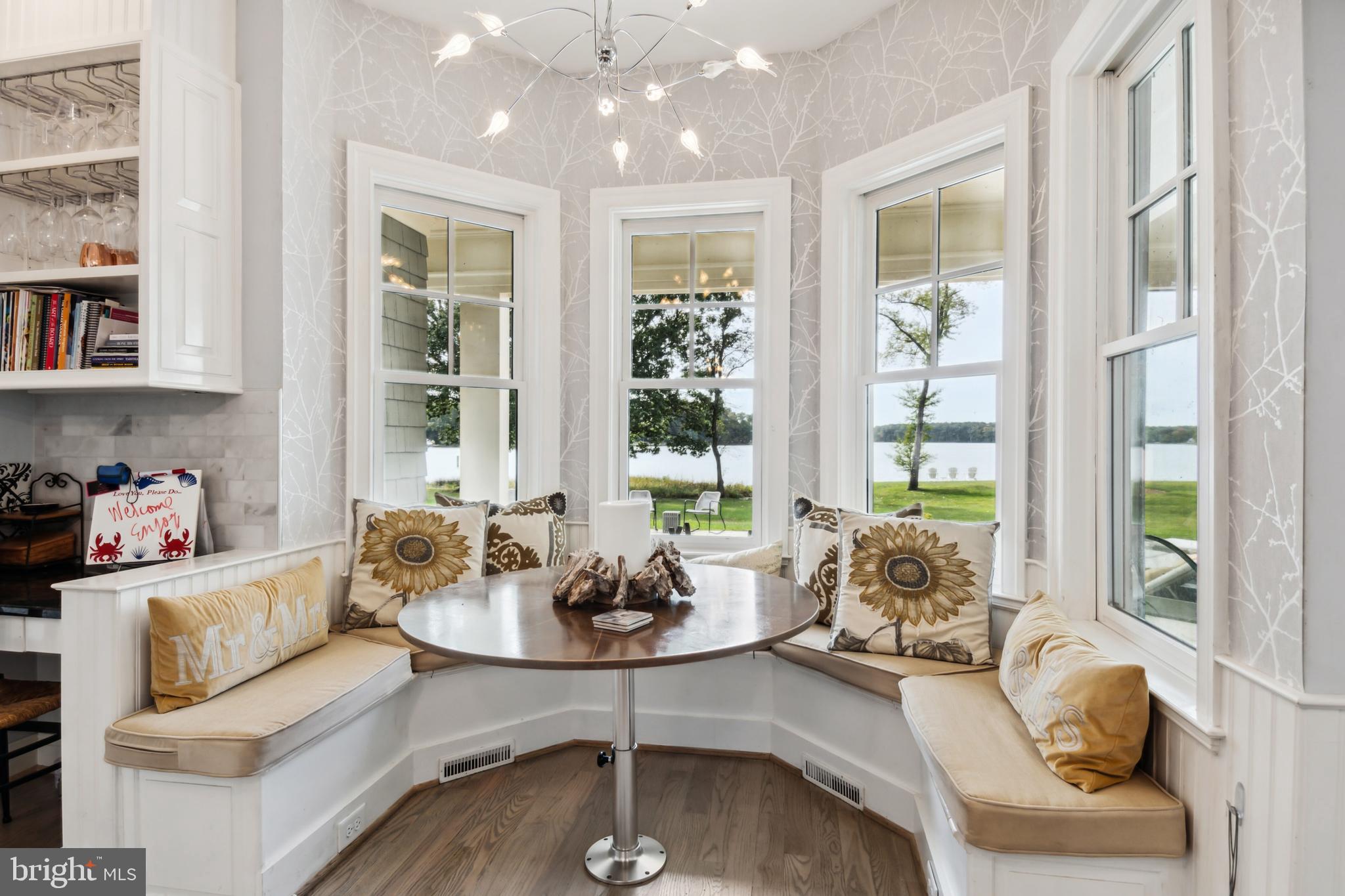 MOUNT PLEASANT - Residential