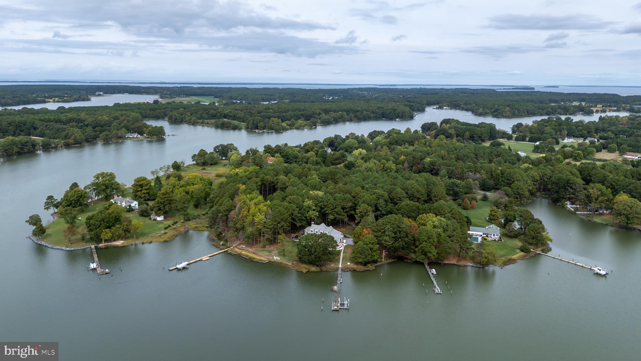 MOUNT PLEASANT - Residential