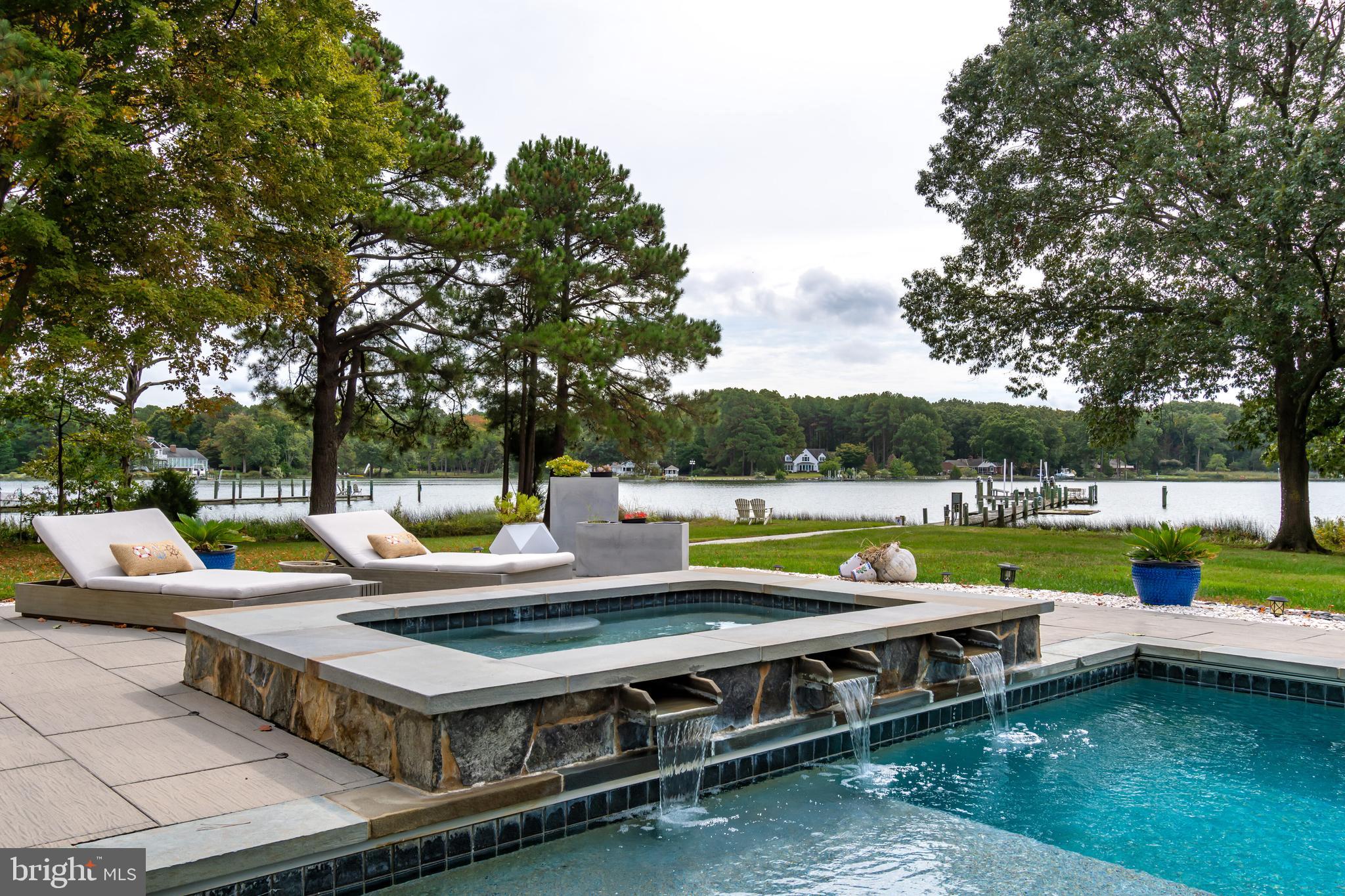 MOUNT PLEASANT - Residential