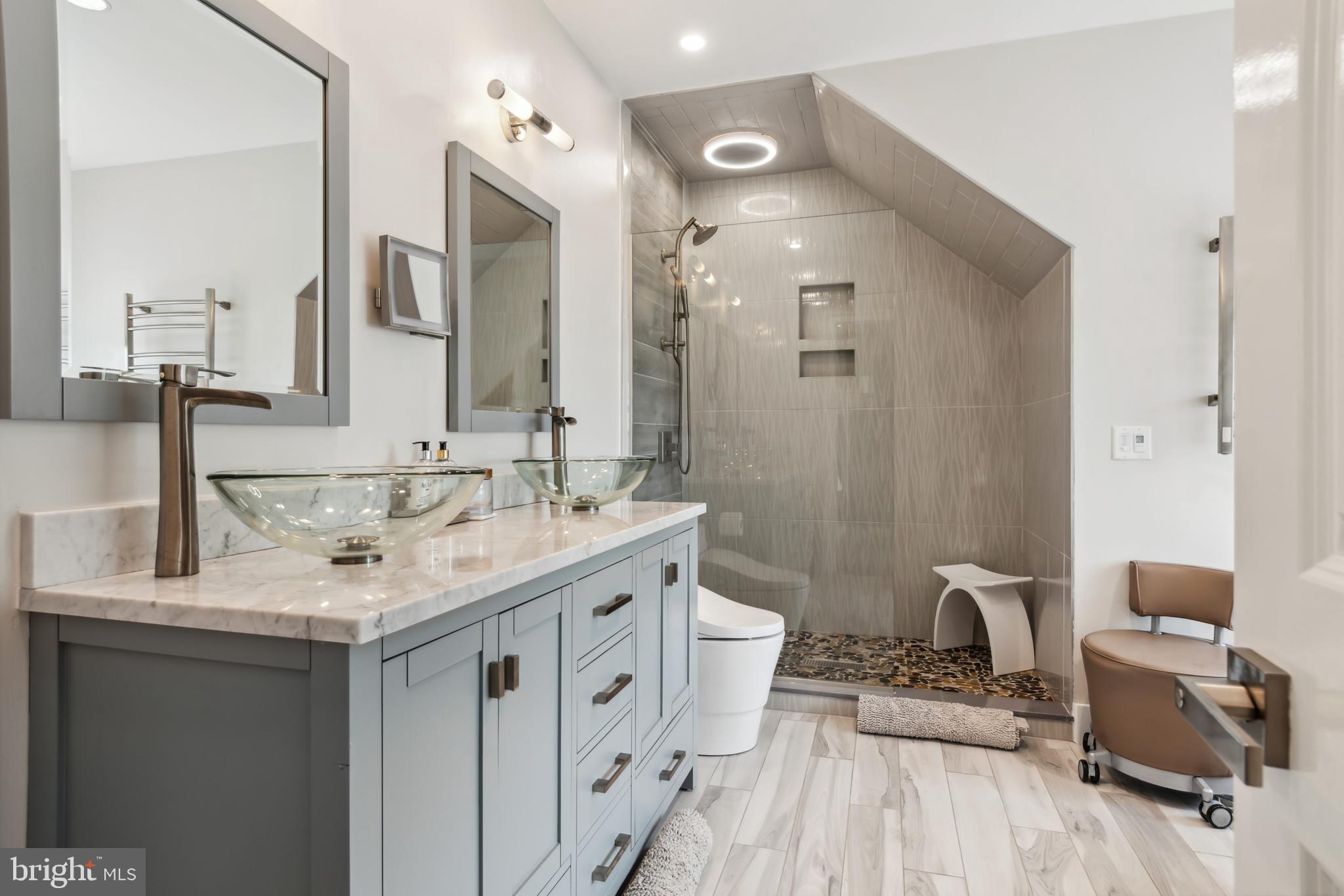 MOUNT PLEASANT - Residential