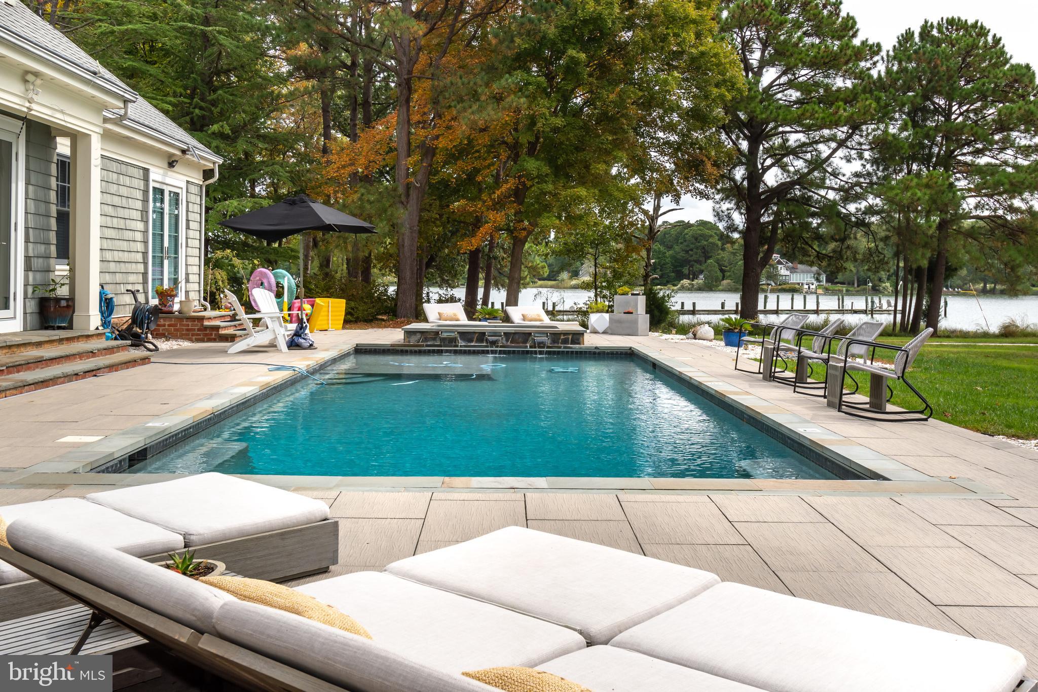 MOUNT PLEASANT - Residential