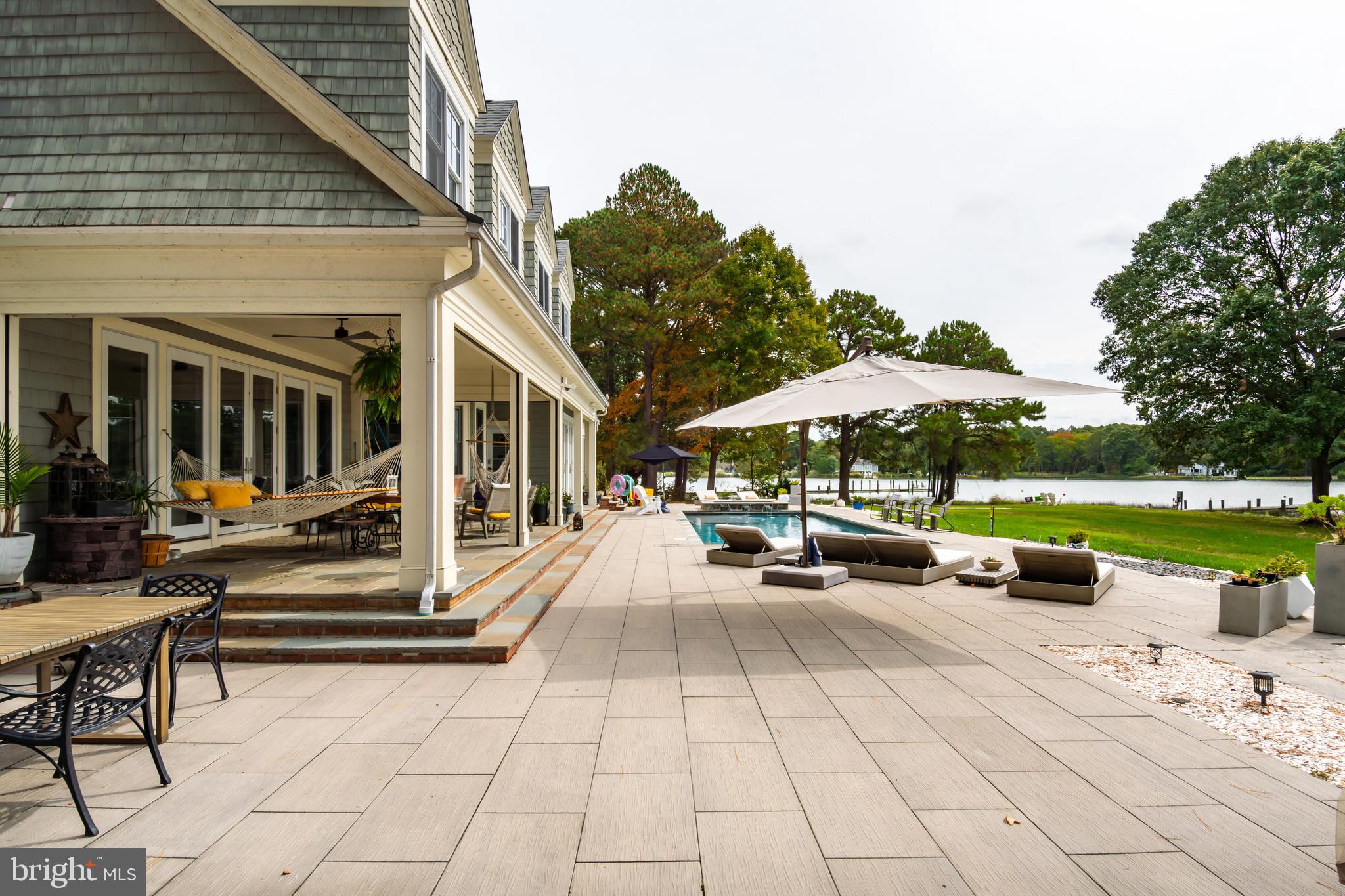 MOUNT PLEASANT - Residential