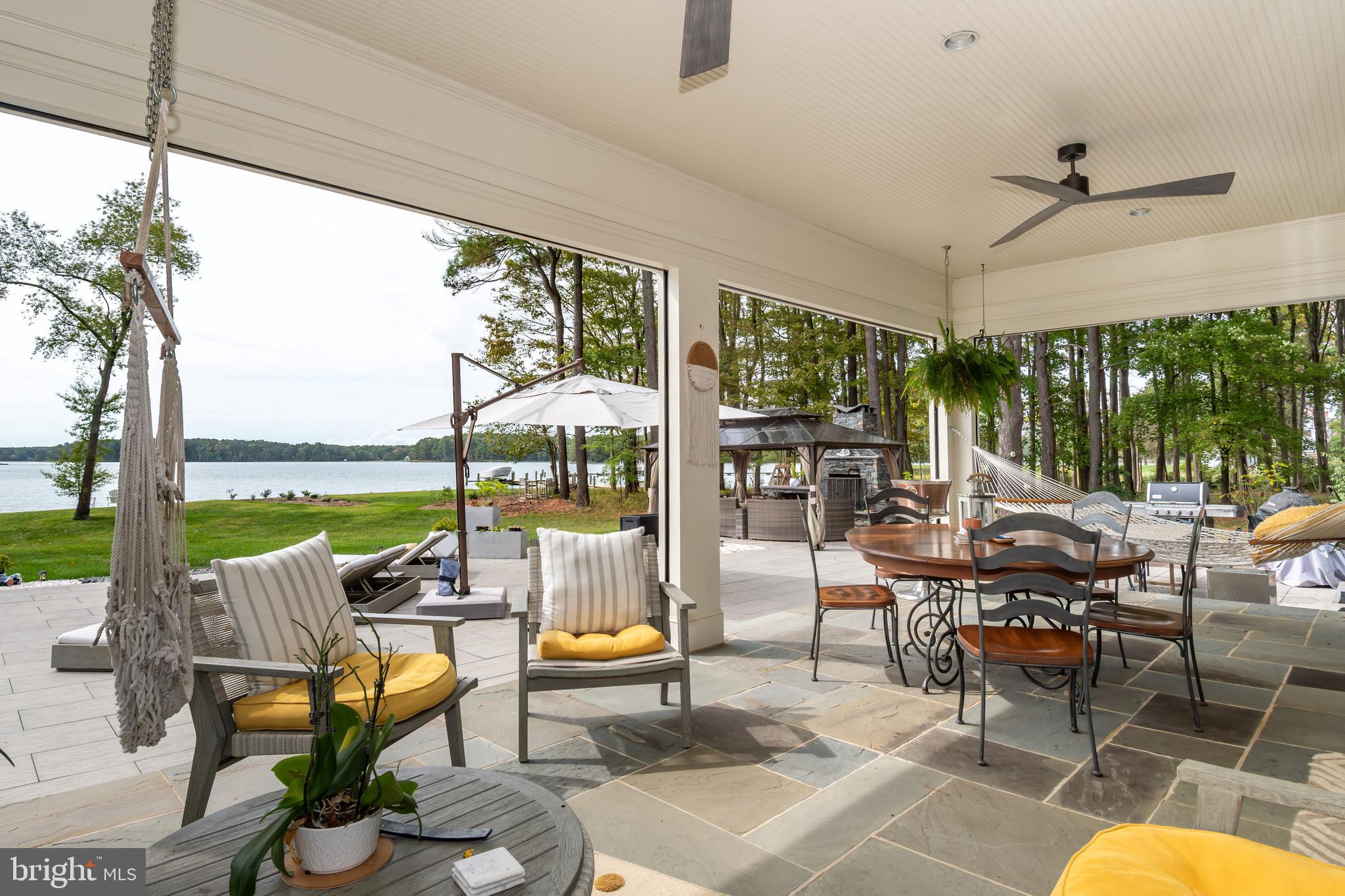 MOUNT PLEASANT - Residential