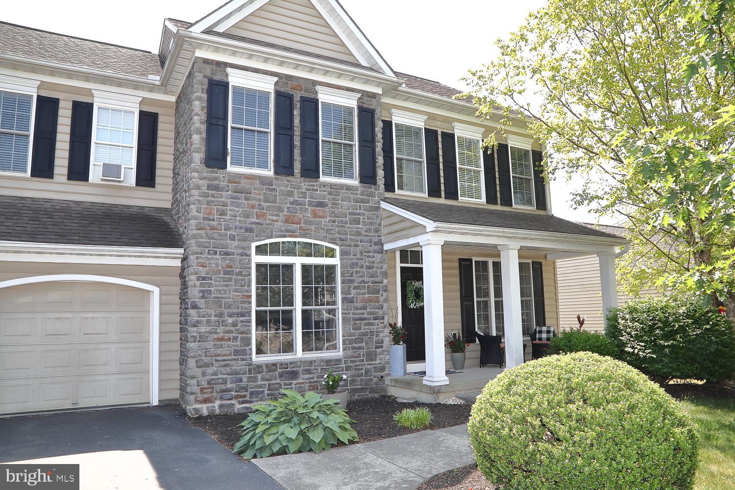 THE LAKES AT DONEGAL SPRINGS - Residential