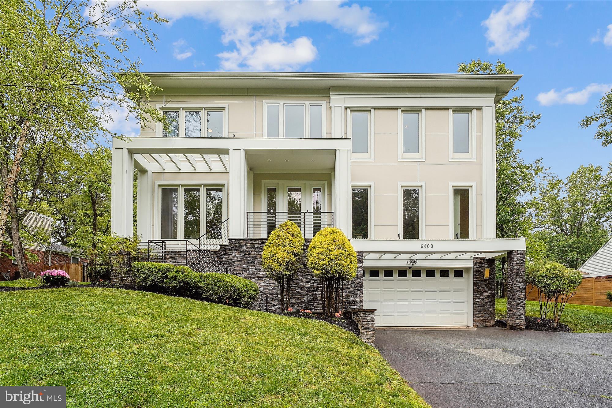 DIVINE - Residential